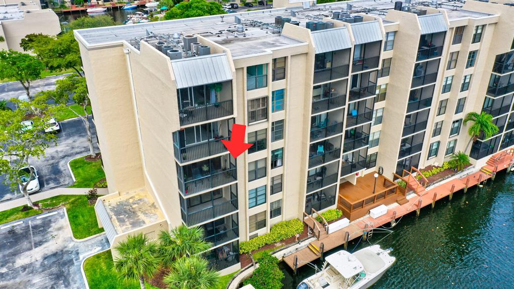 9 Royal Palm 4060 Way Unit: 4060