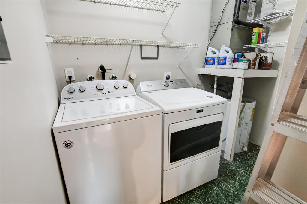 5694 Northpointe Lane Lane