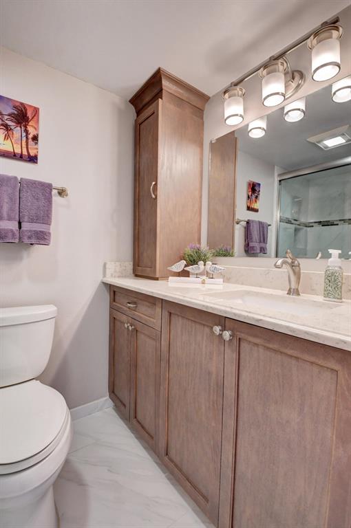 30 Colonial Club Drive Unit: 202