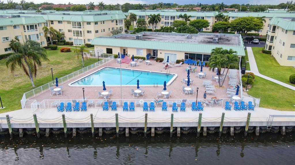 30 Colonial Club Drive Unit: 202