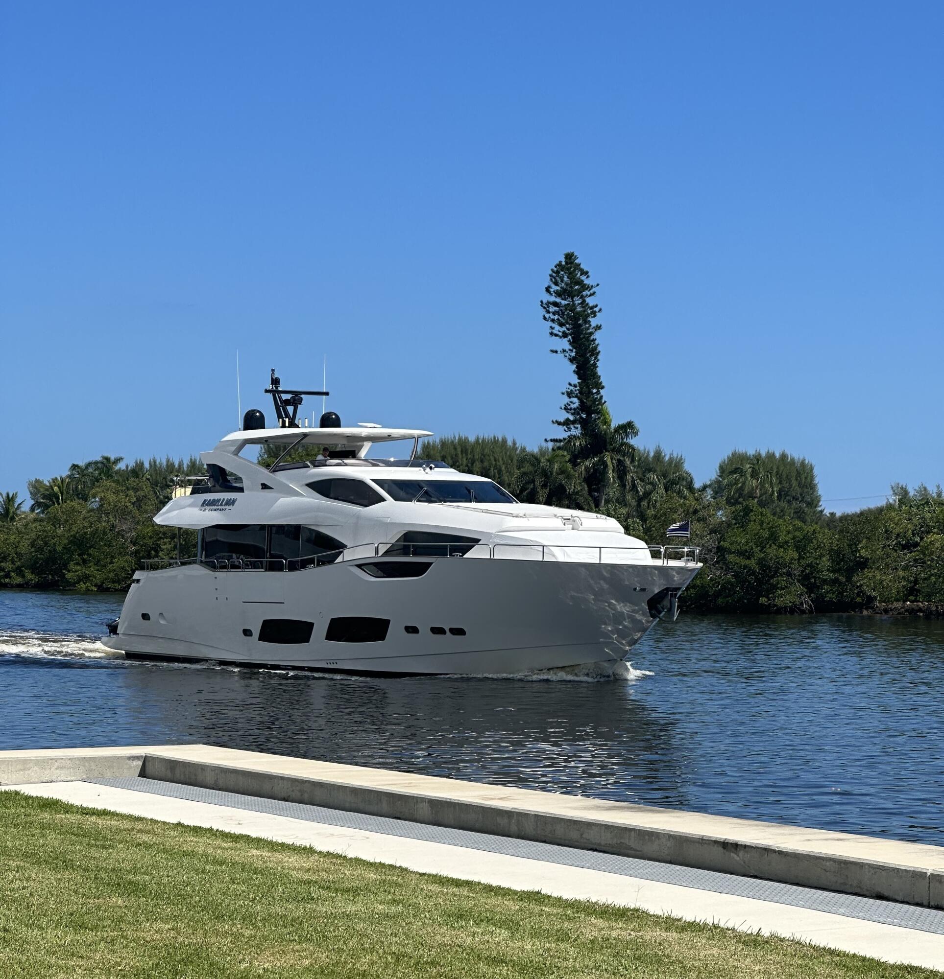 1 Colonial Club Drive 204