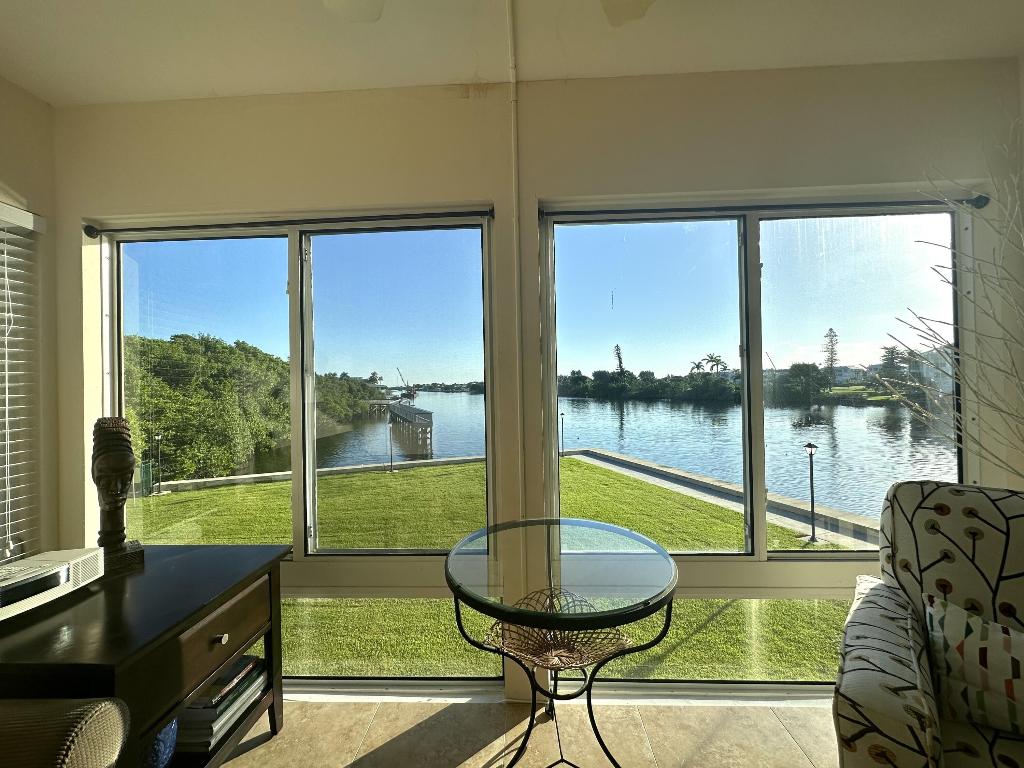 1 Colonial Club Drive 204