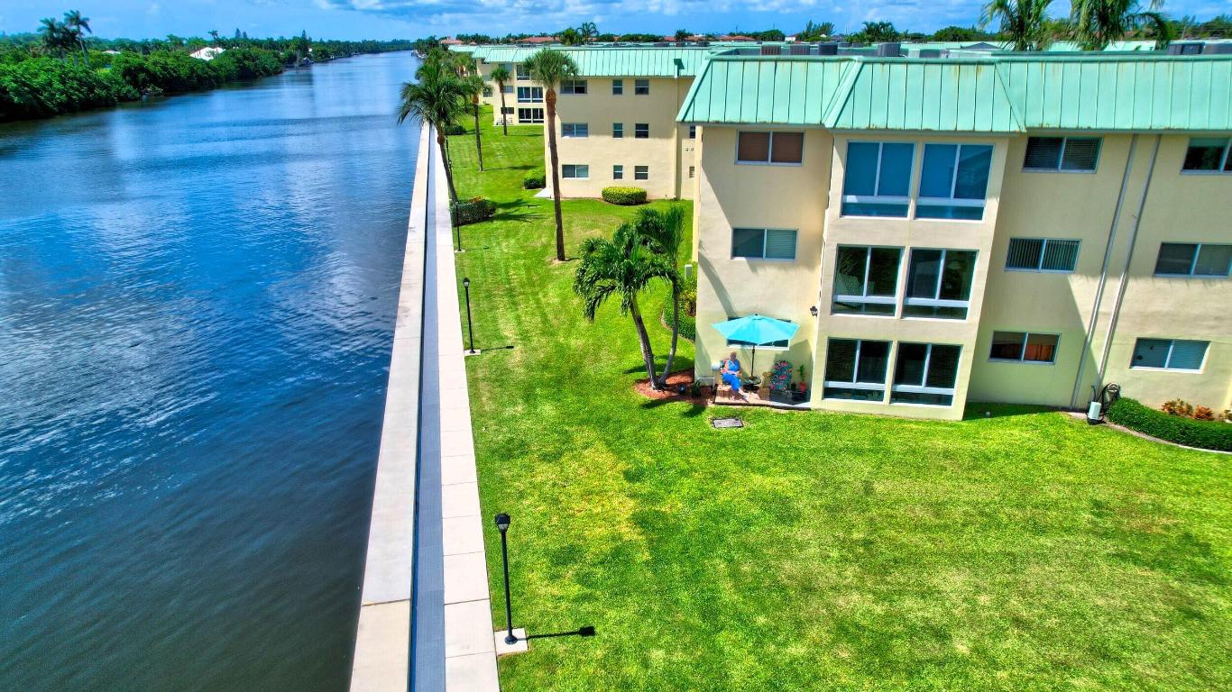 1 Colonial Club Drive 204