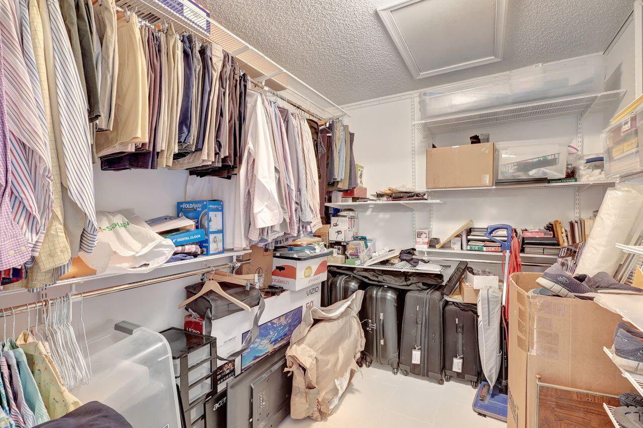 9662 Harbour Lake Circle