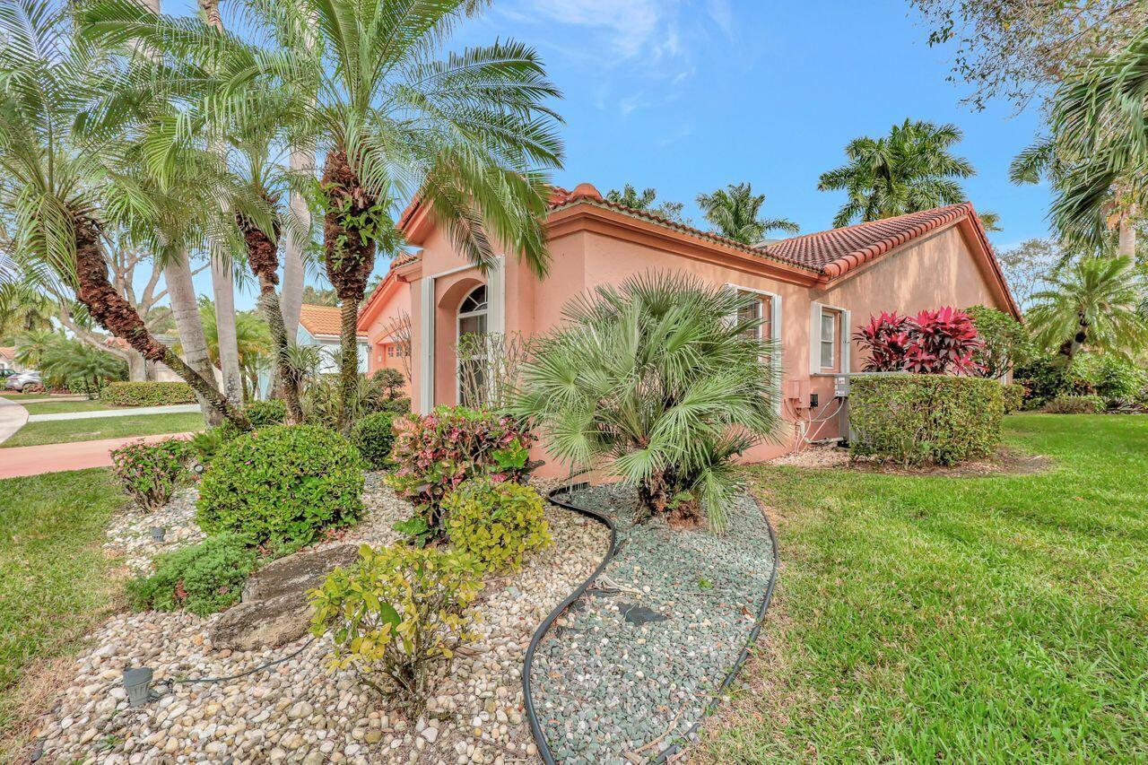 9662 Harbour Lake Circle