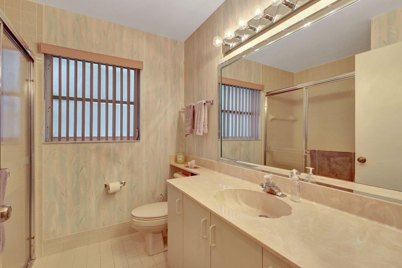 9662 Harbour Lake Circle