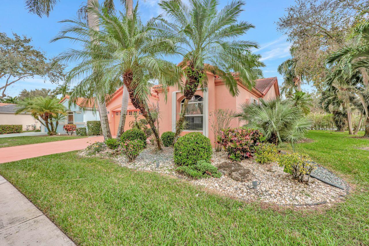 9662 Harbour Lake Circle