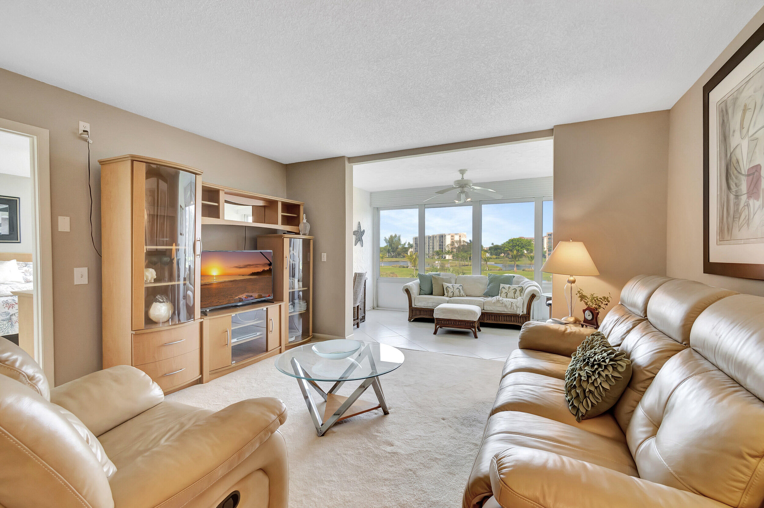 26 Abbey Lane 305