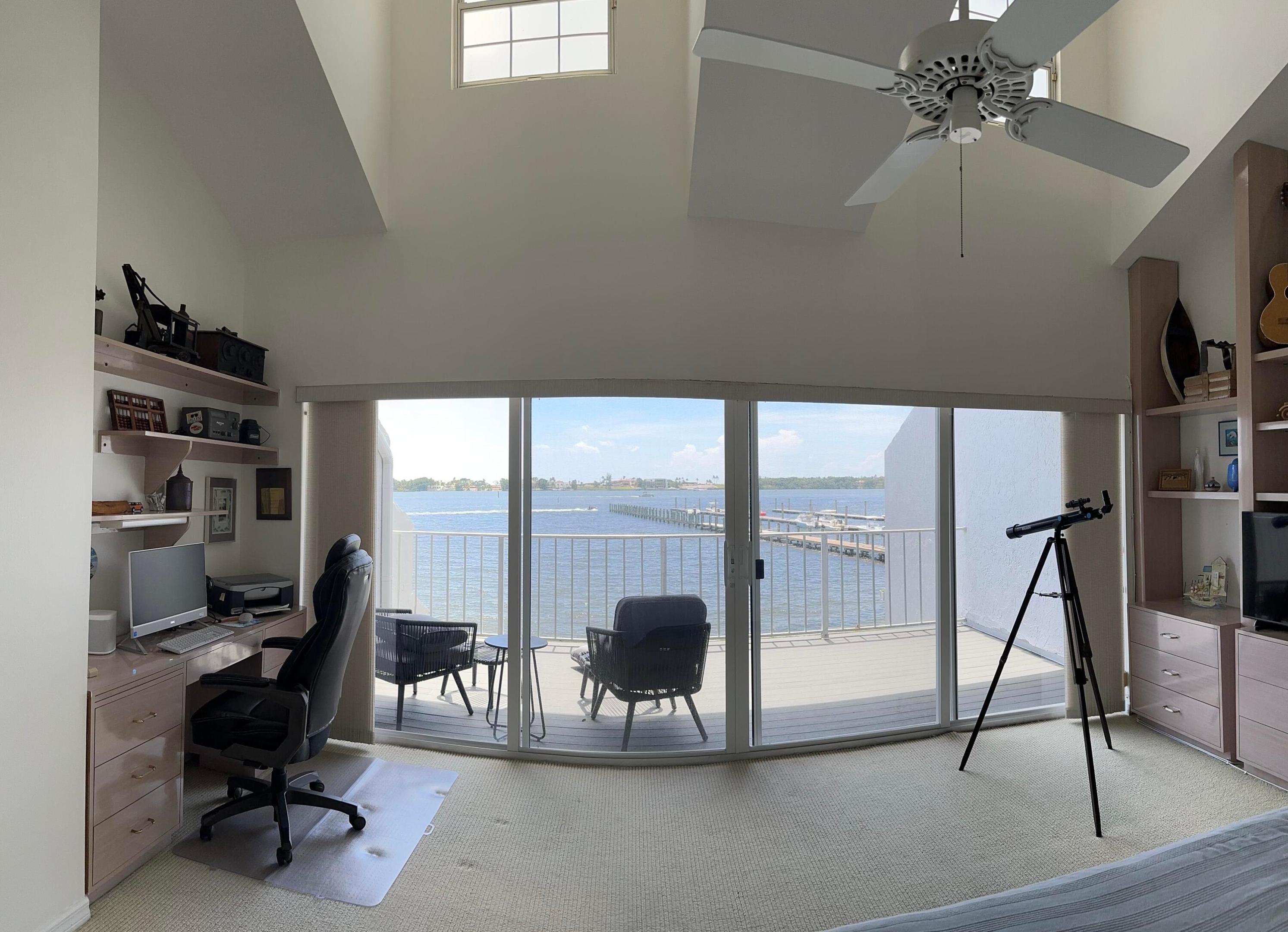 33 S Lakeshore Drive