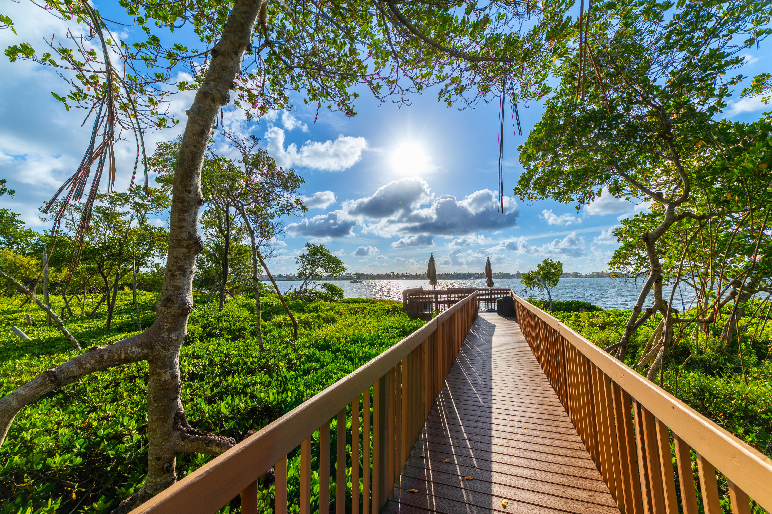 33 S Lakeshore Drive