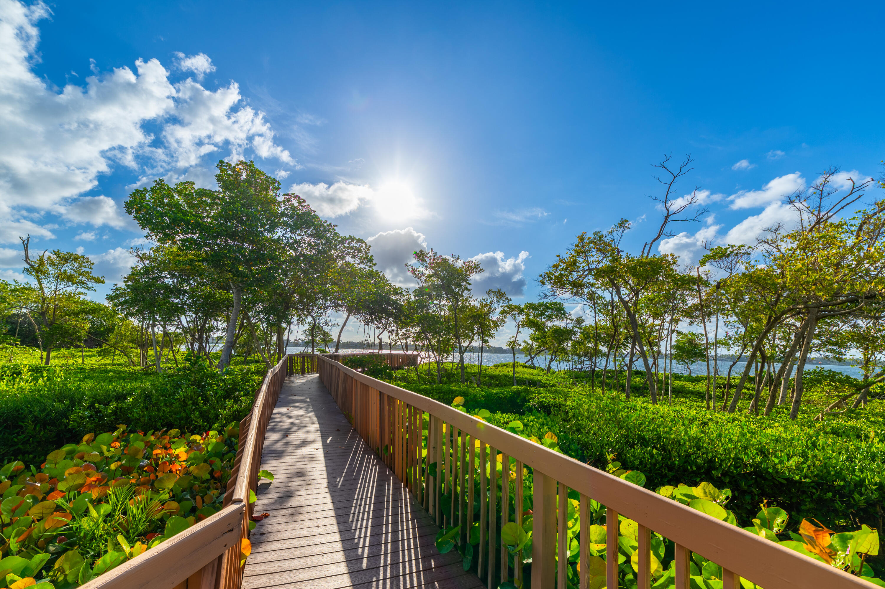 33 S Lakeshore Drive