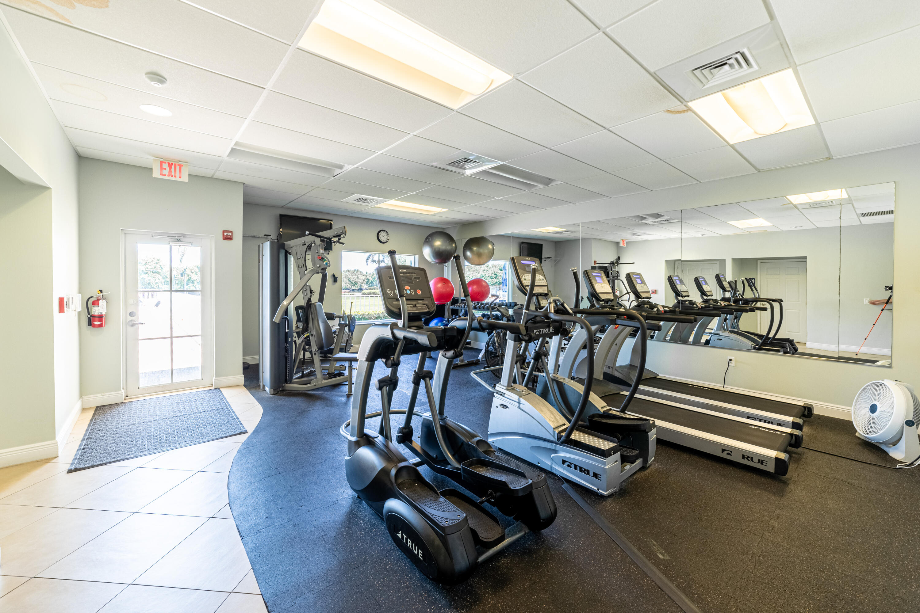 30 Colonial Club Drive 202