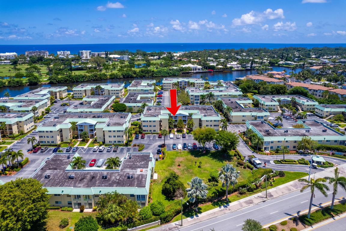 30 Colonial Club Drive 202