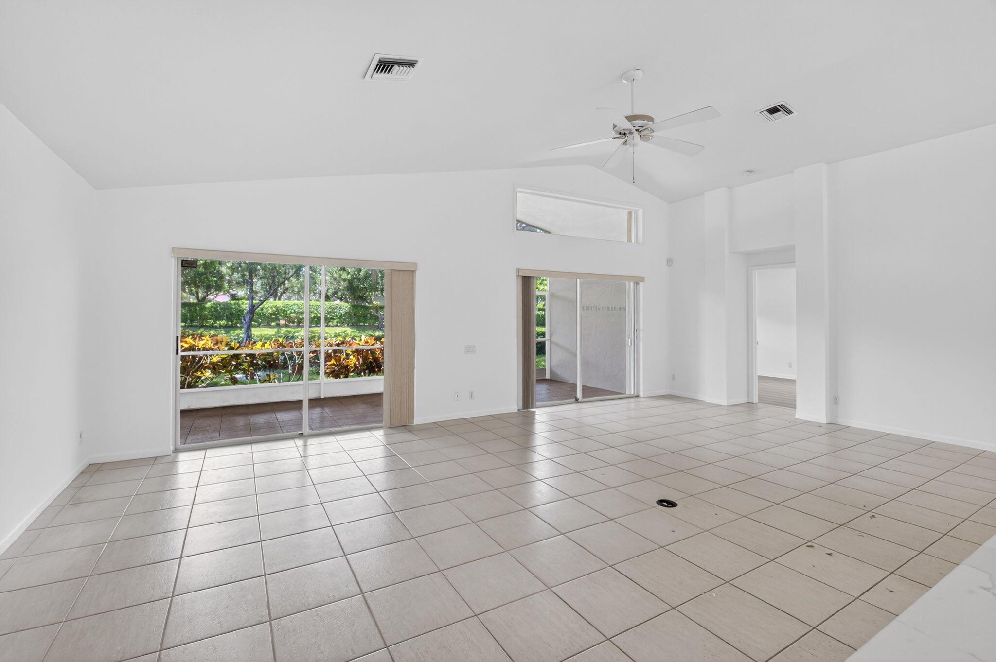 7021 Castlemaine Avenue