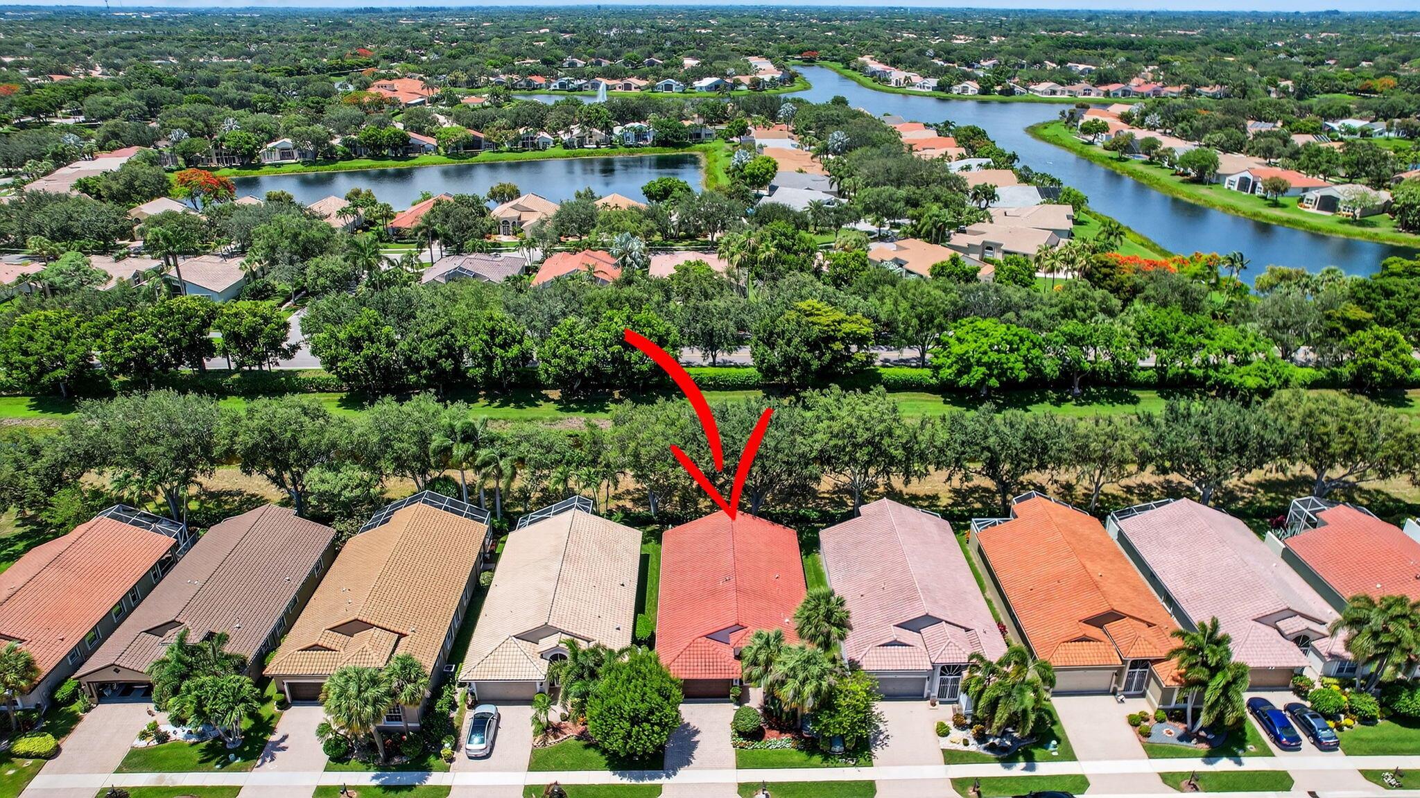 7021 Castlemaine Avenue