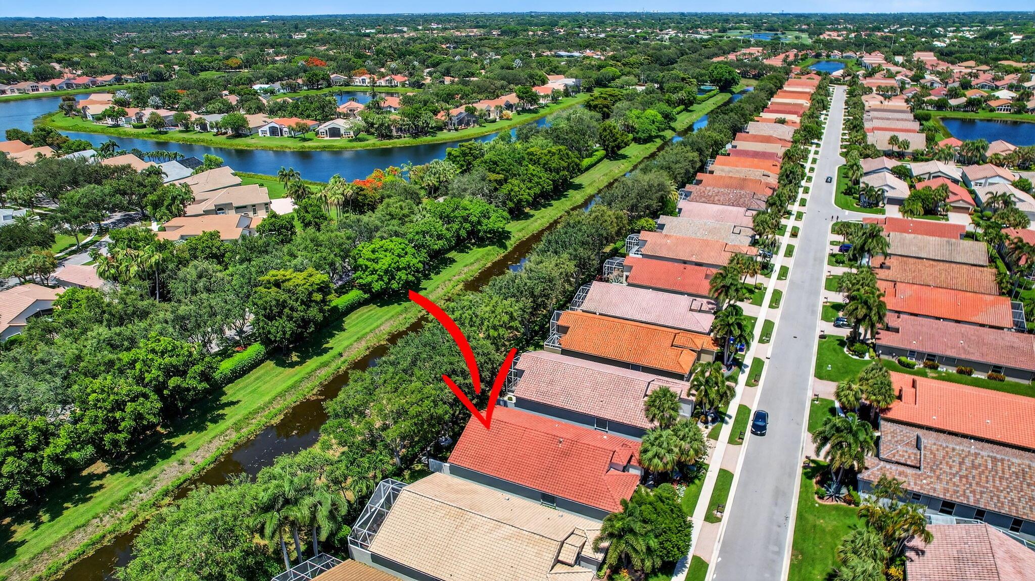 7021 Castlemaine Avenue