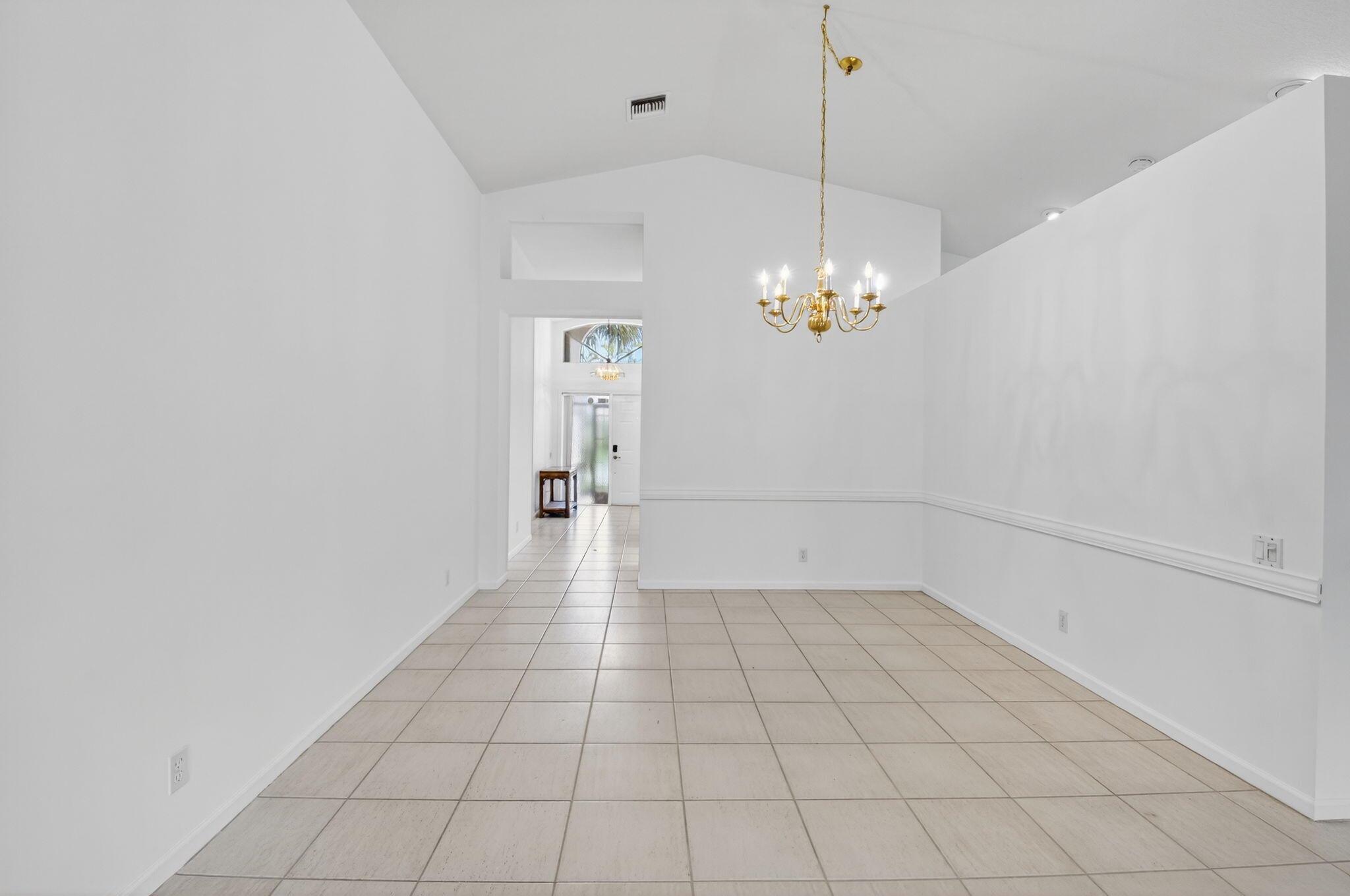 7021 Castlemaine Avenue