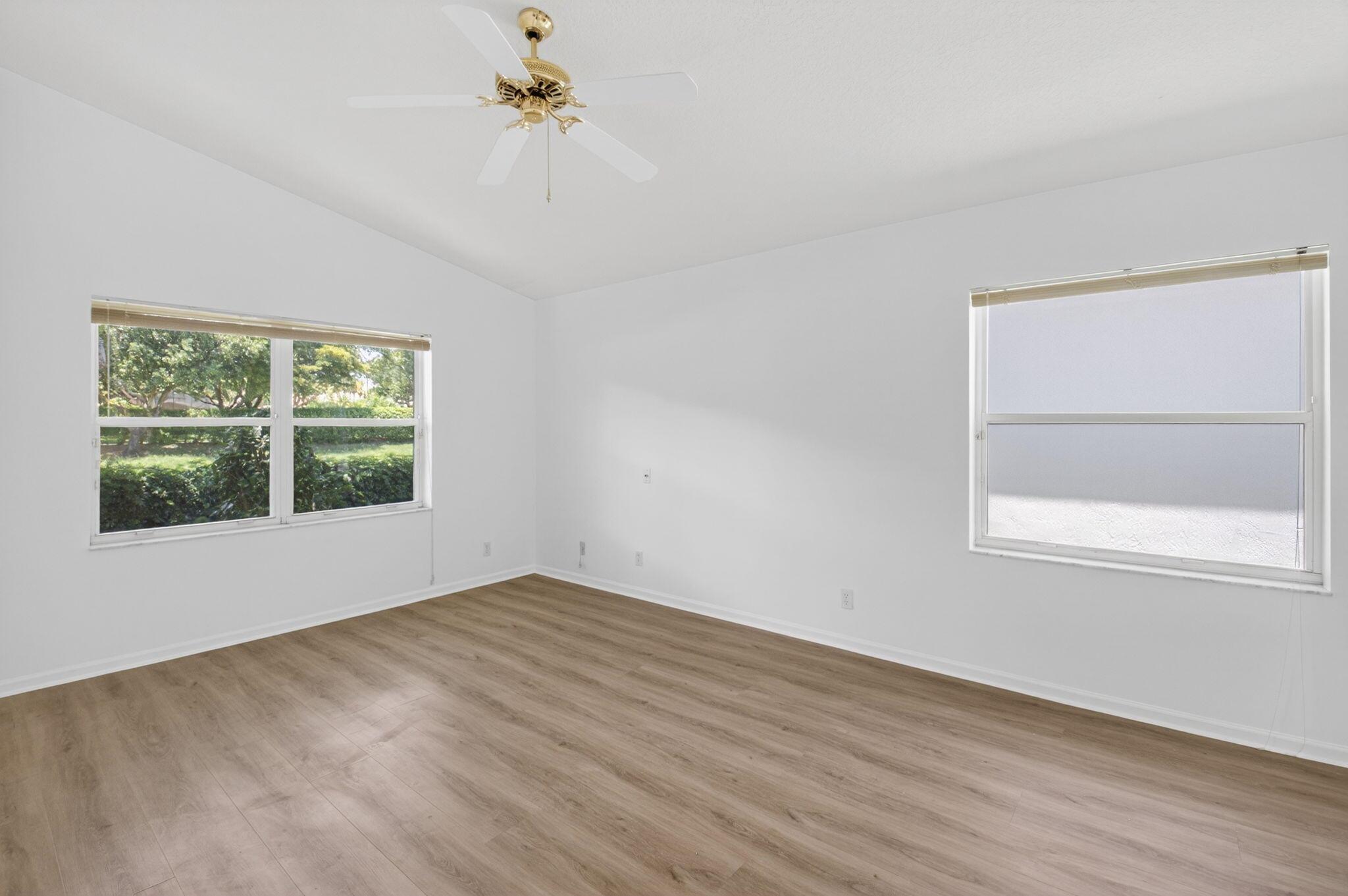 7021 Castlemaine Avenue