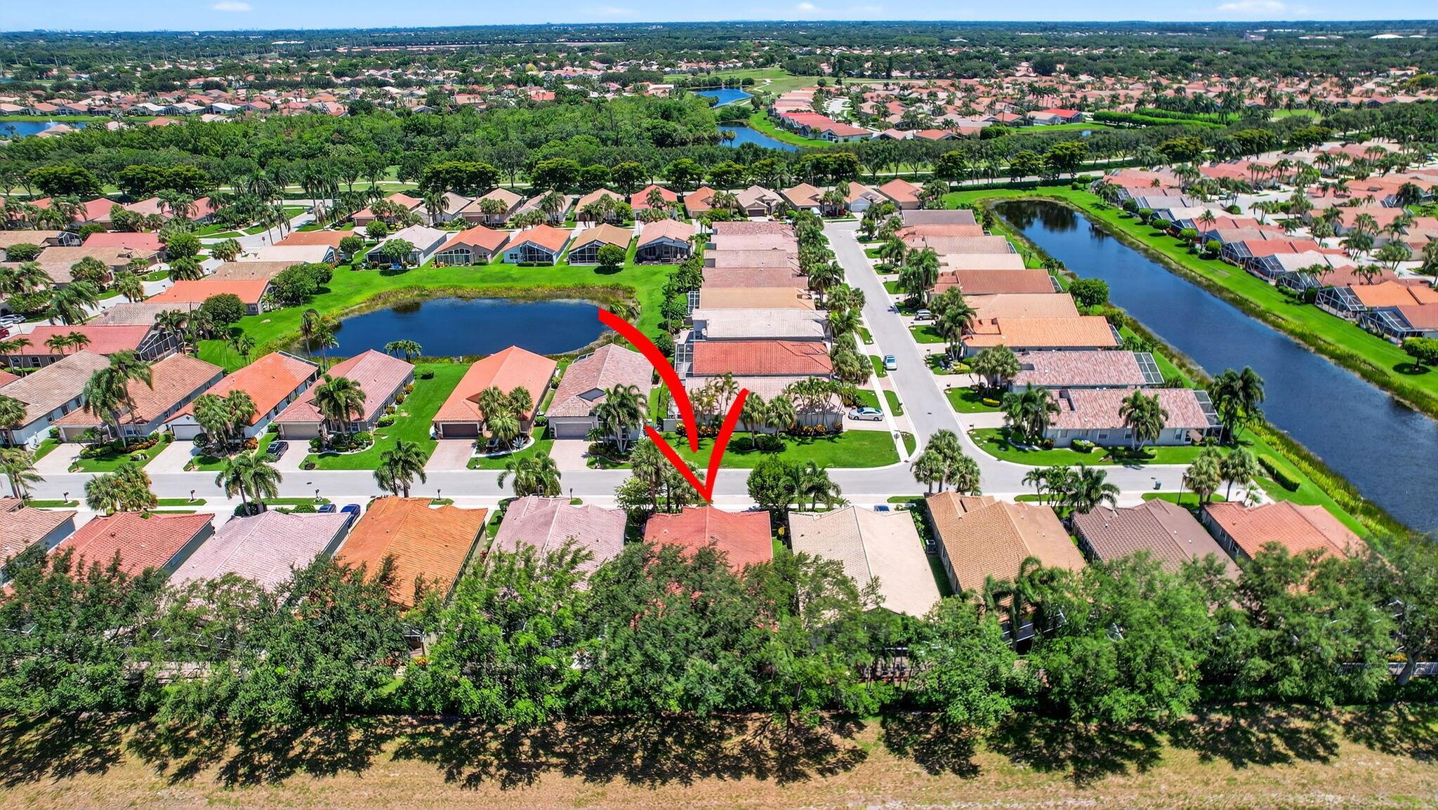 7021 Castlemaine Avenue