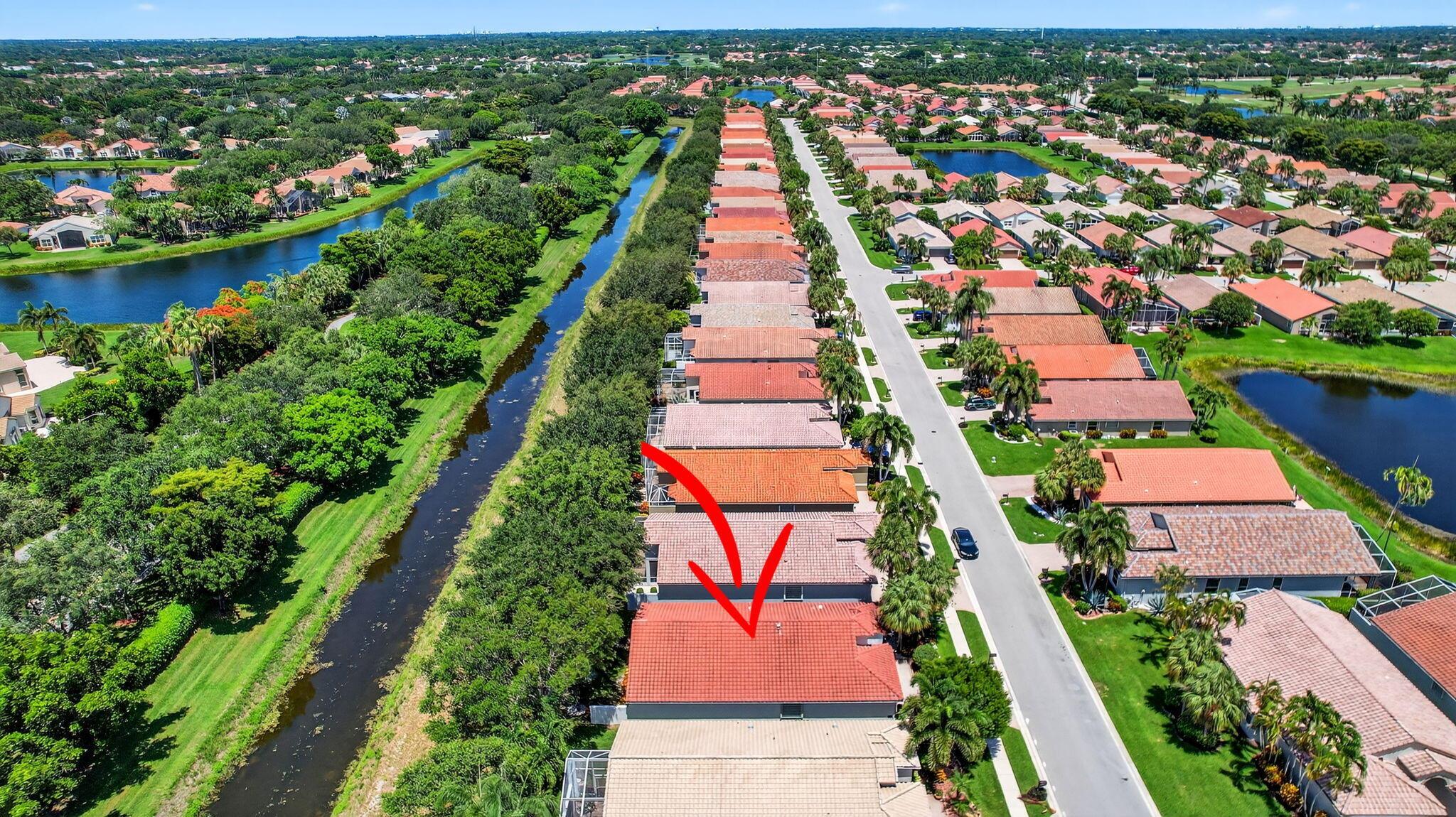 7021 Castlemaine Avenue