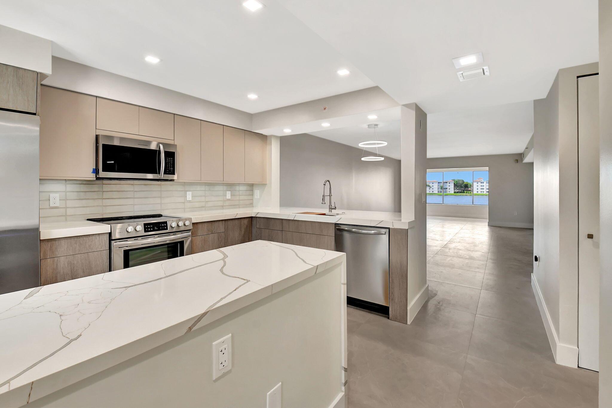 14095 Royal Vista Drive 202