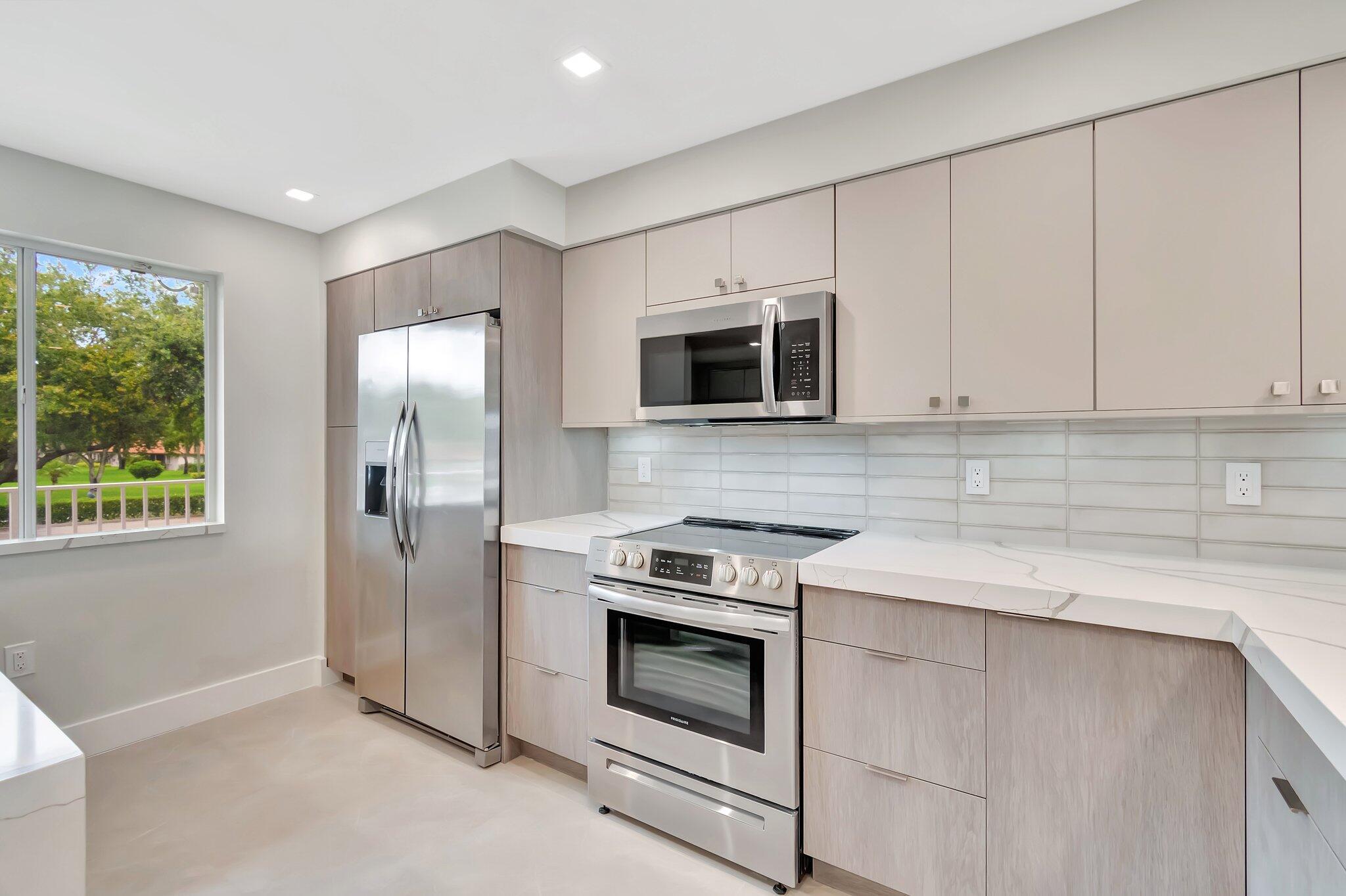 14095 Royal Vista Drive 202