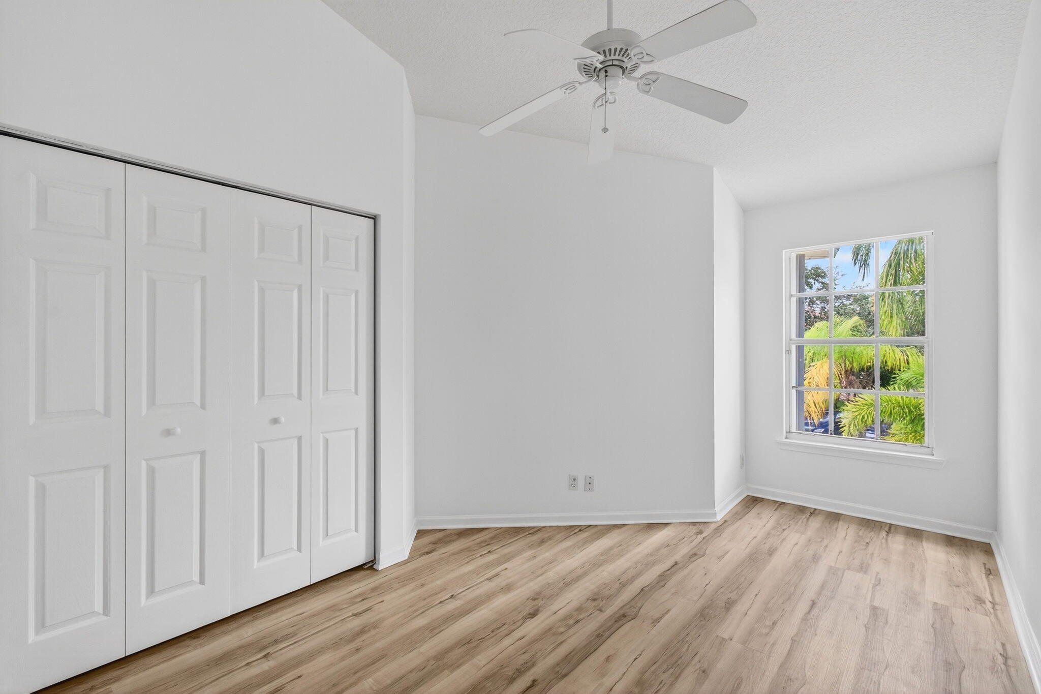 8052 Briantea Drive