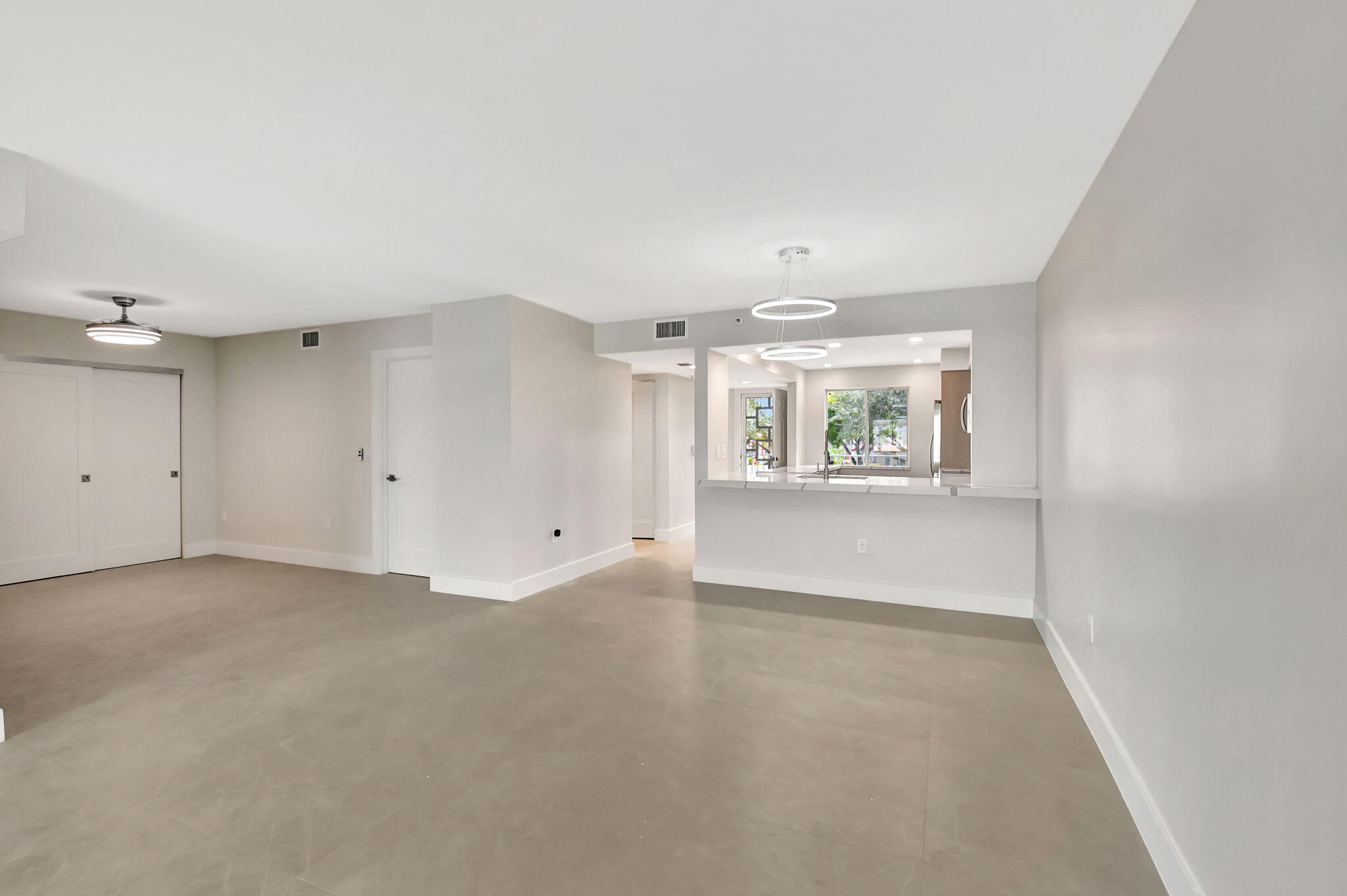 14095 Royal Vista Drive 202