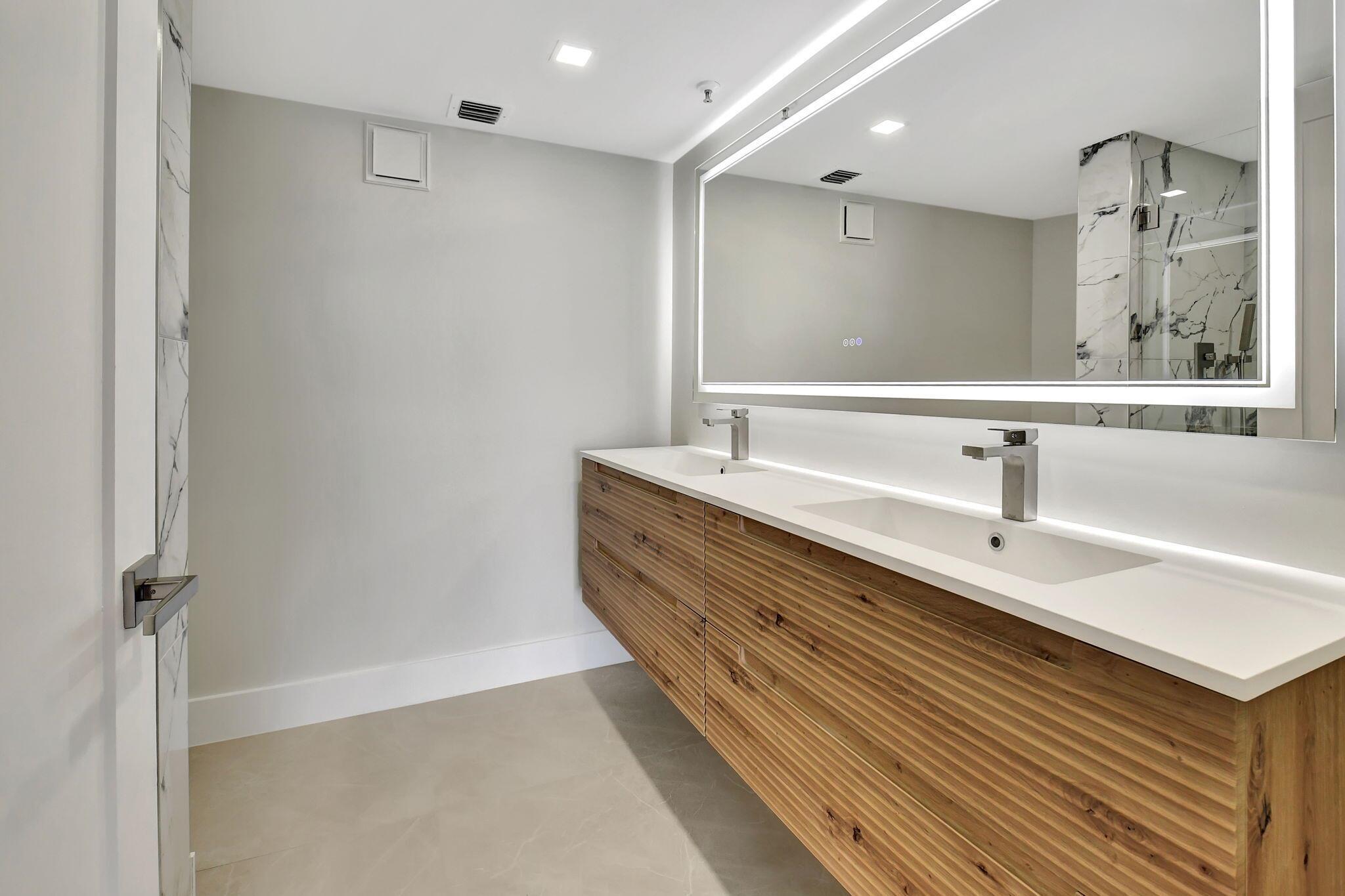 14095 Royal Vista Drive 202