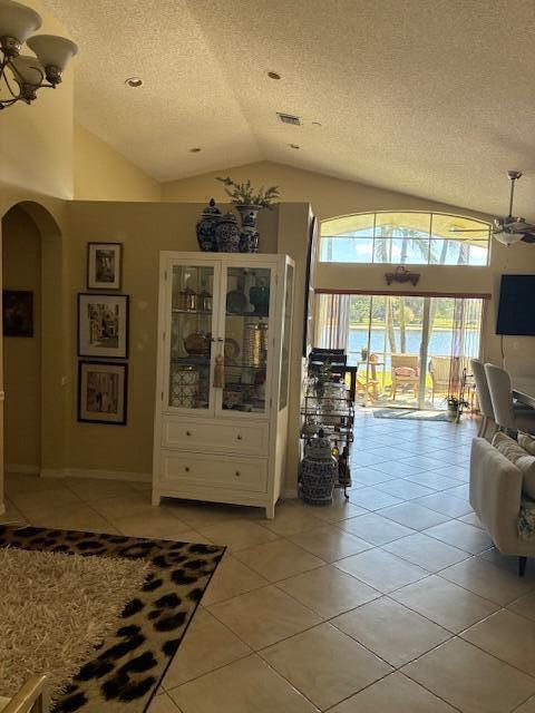 9592 Lago Drive