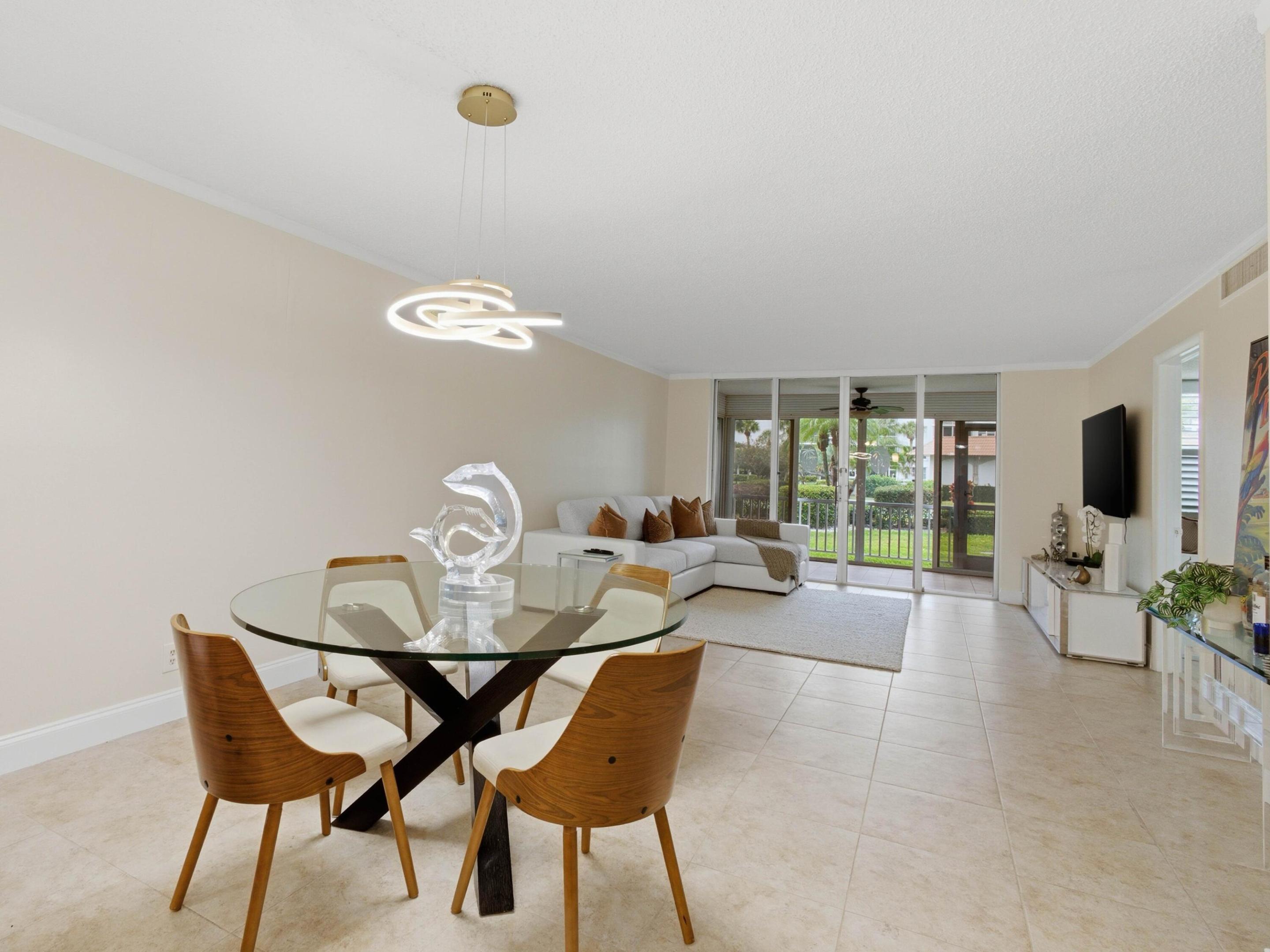 911 Gardenia Drive E 150