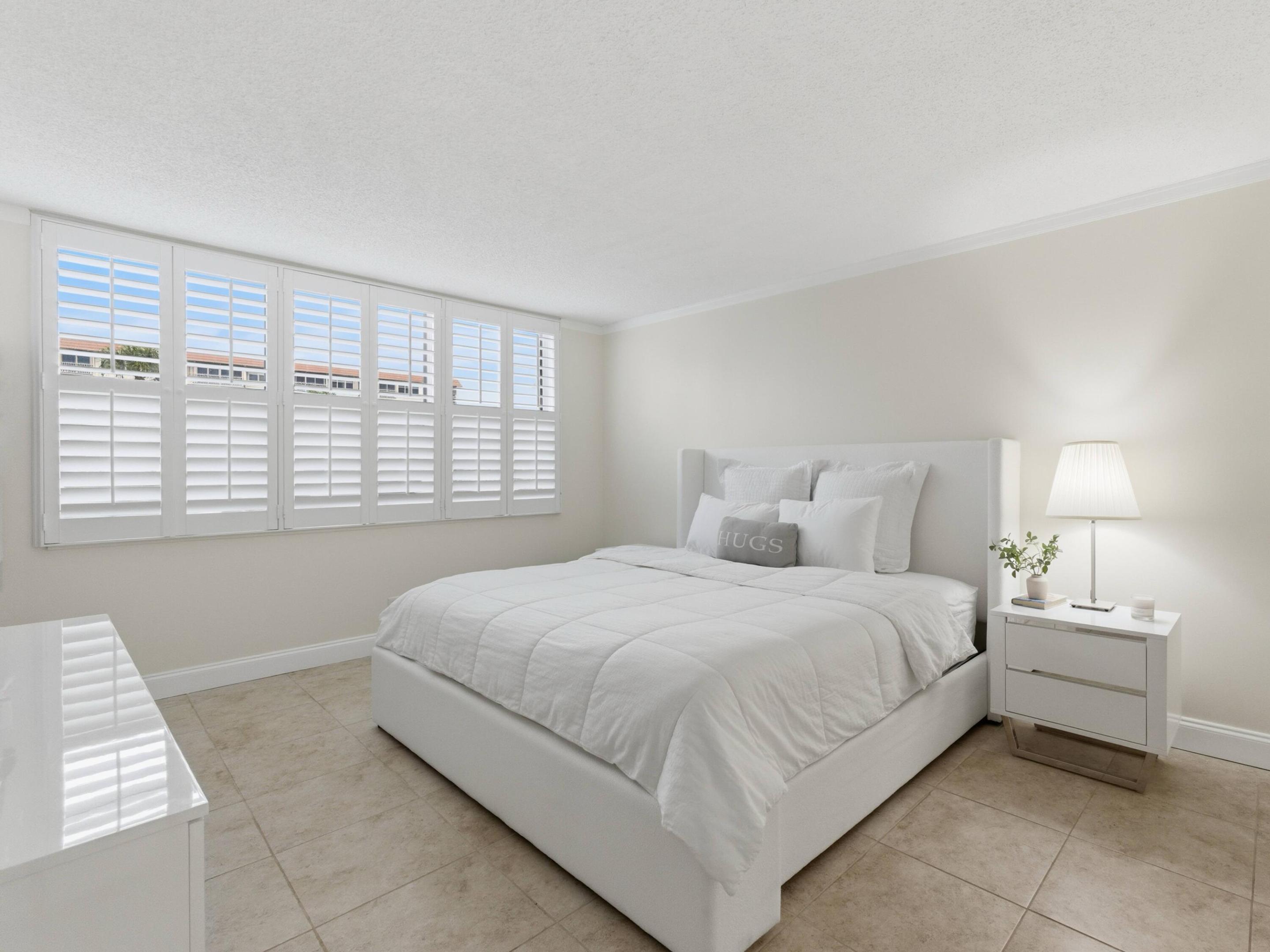 911 Gardenia Drive E 150