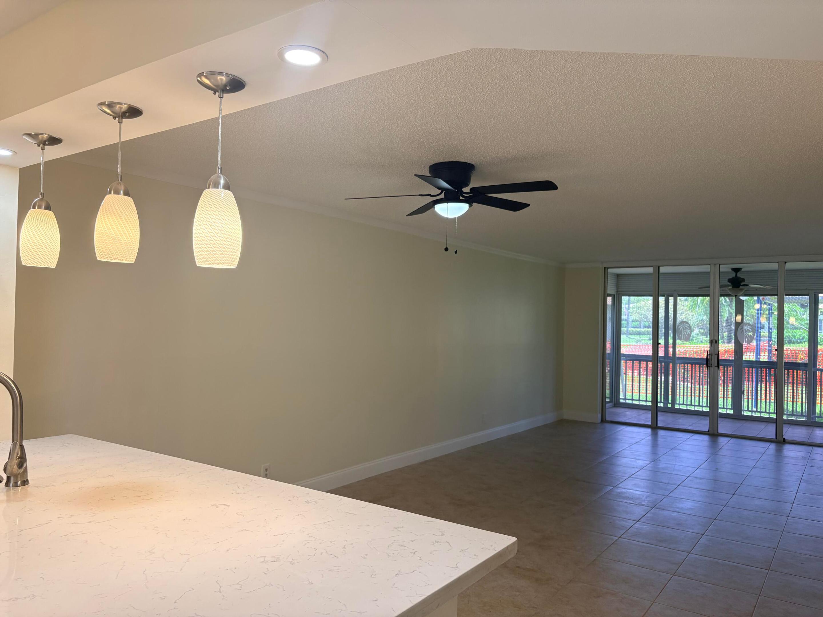 911 Gardenia Drive E 150