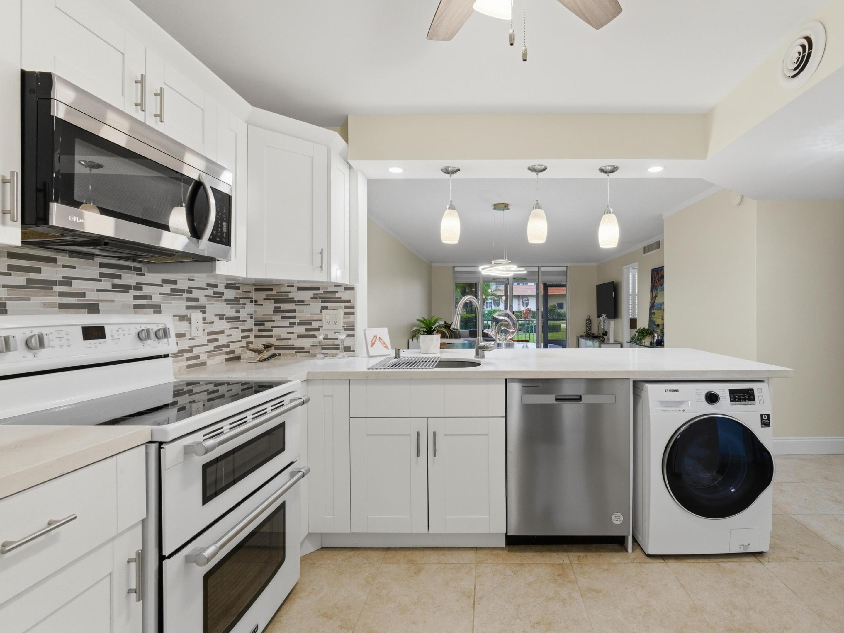 911 Gardenia Drive E 150