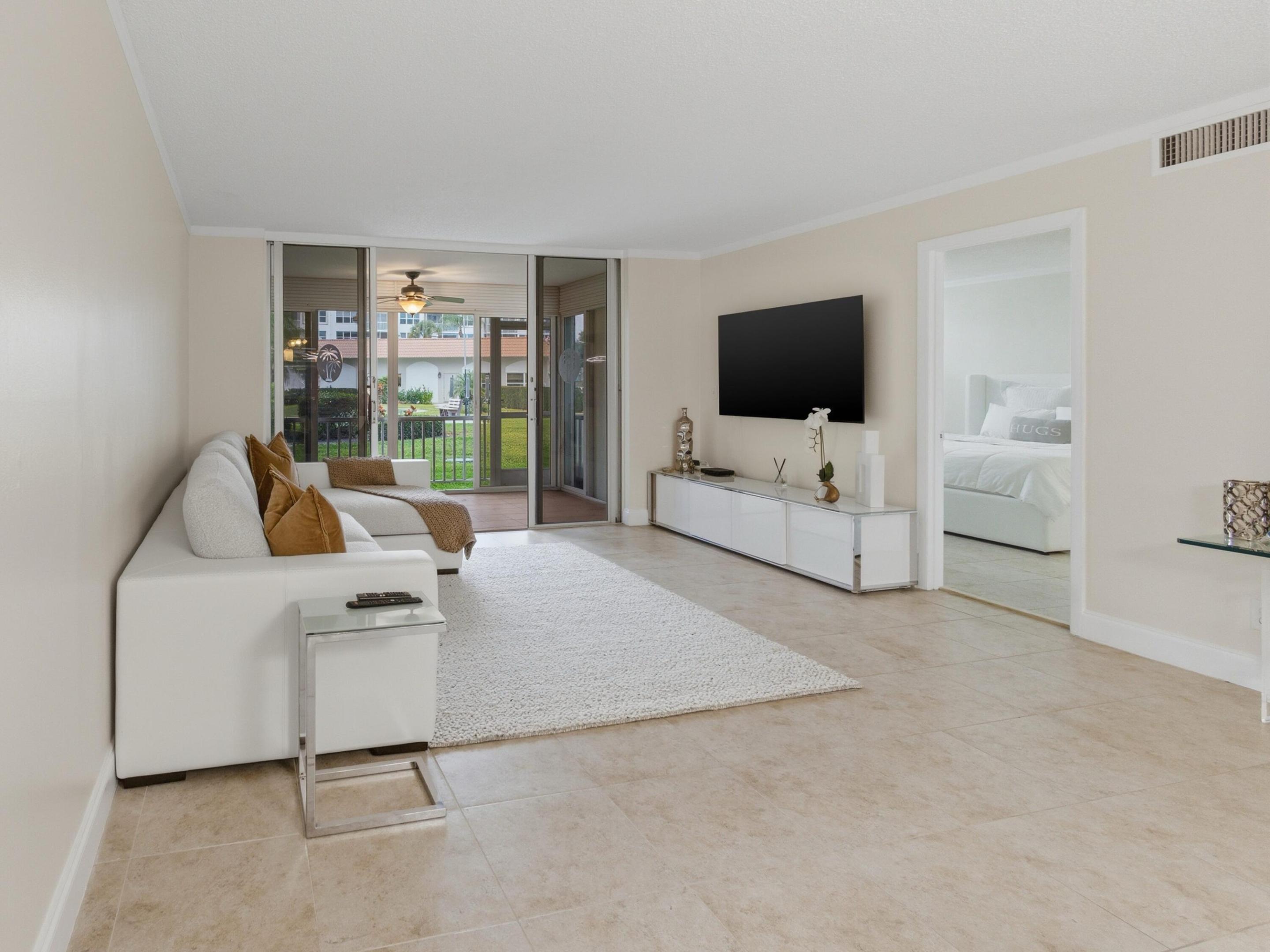 911 Gardenia Drive E 150