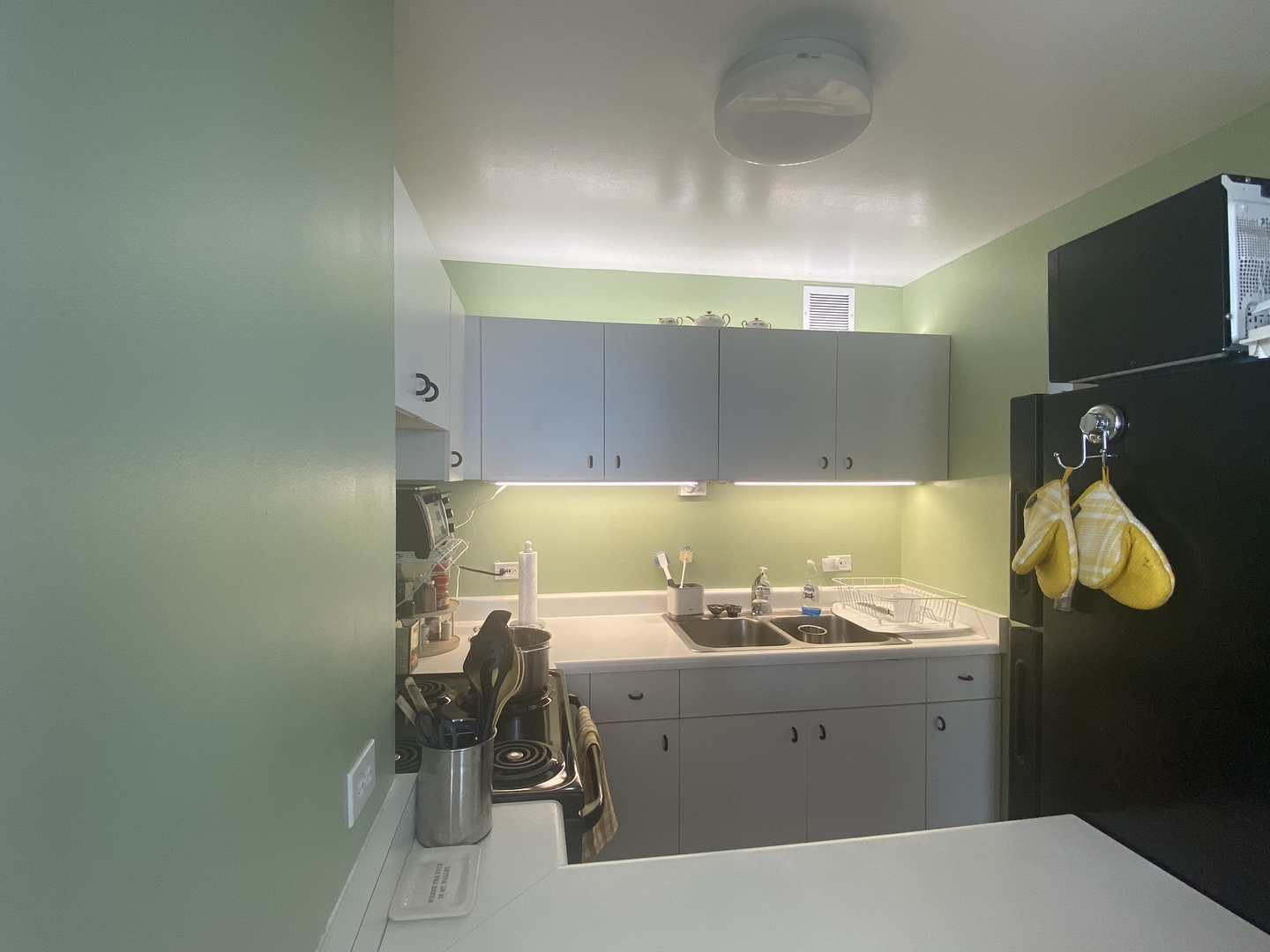 3660 N Lake Shore Drive Unit: 1512