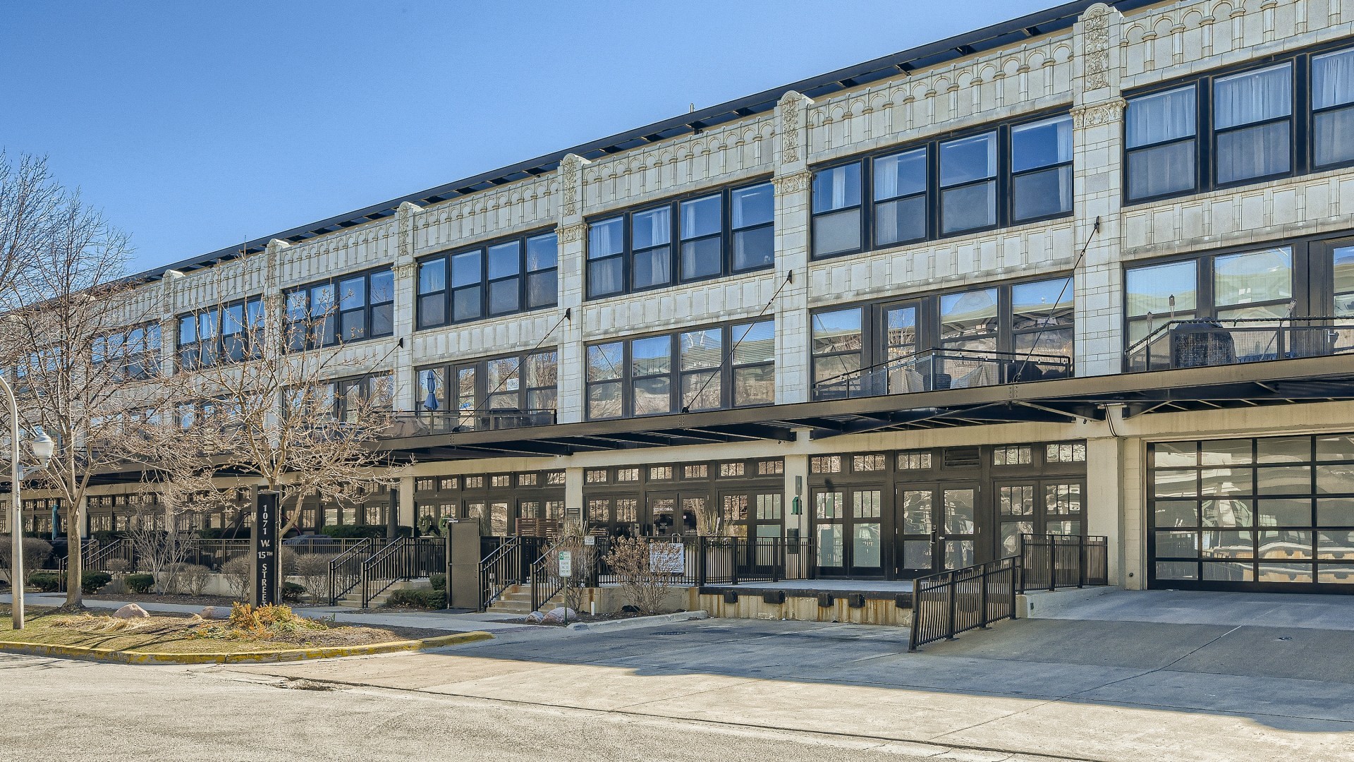 1071 W 15th Street Unit: 258