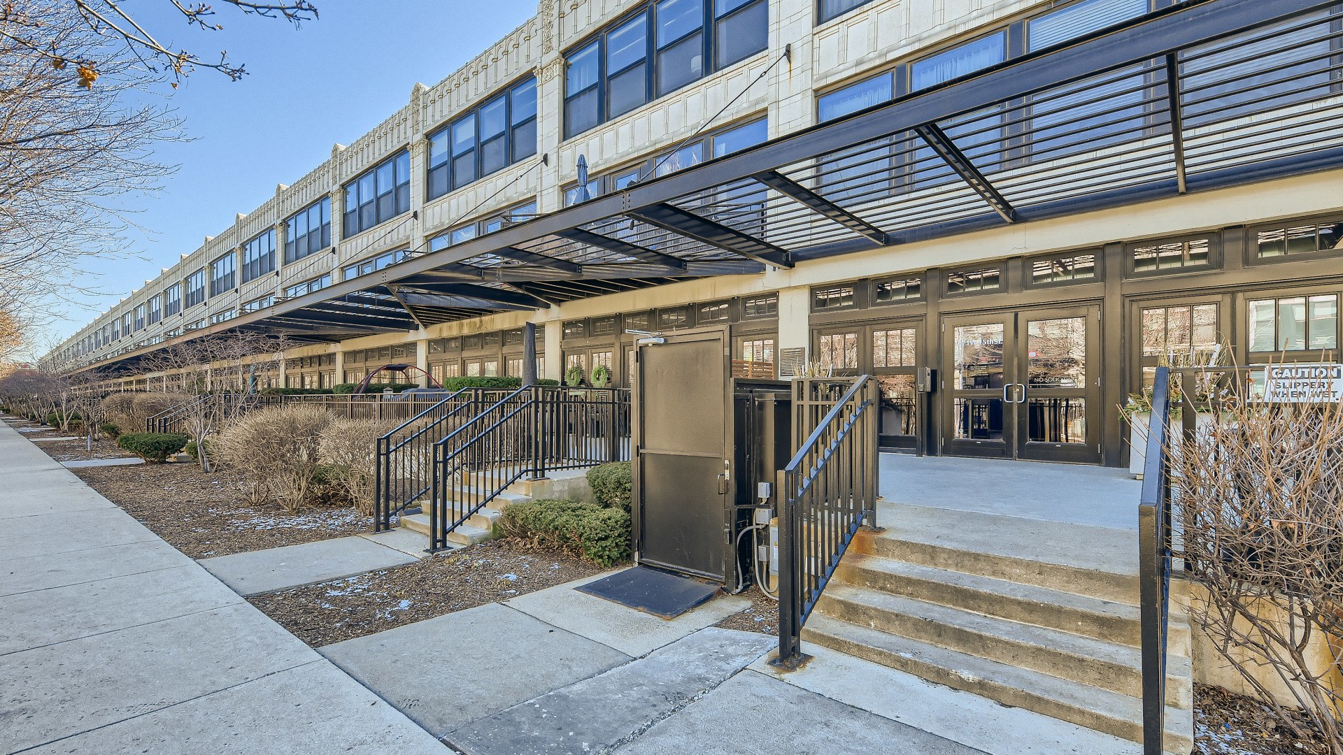 1071 W 15th Street Unit: 258