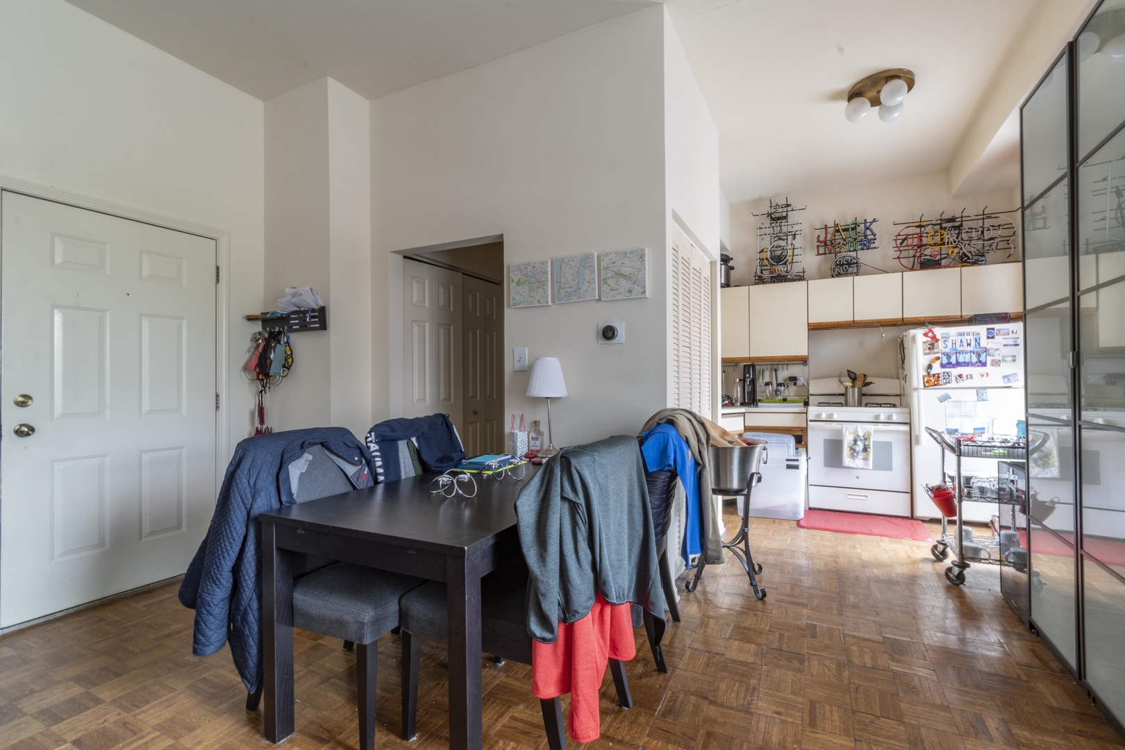 3751 N Halsted Street Unit: 212