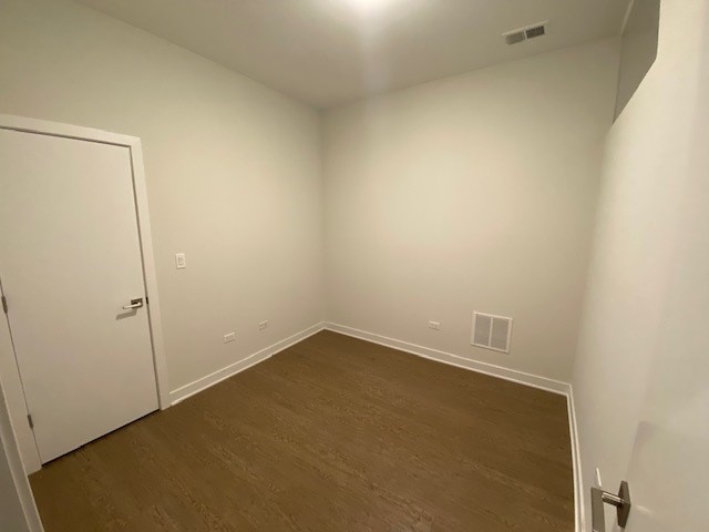 2247 W Lawrence Avenue Unit: 401