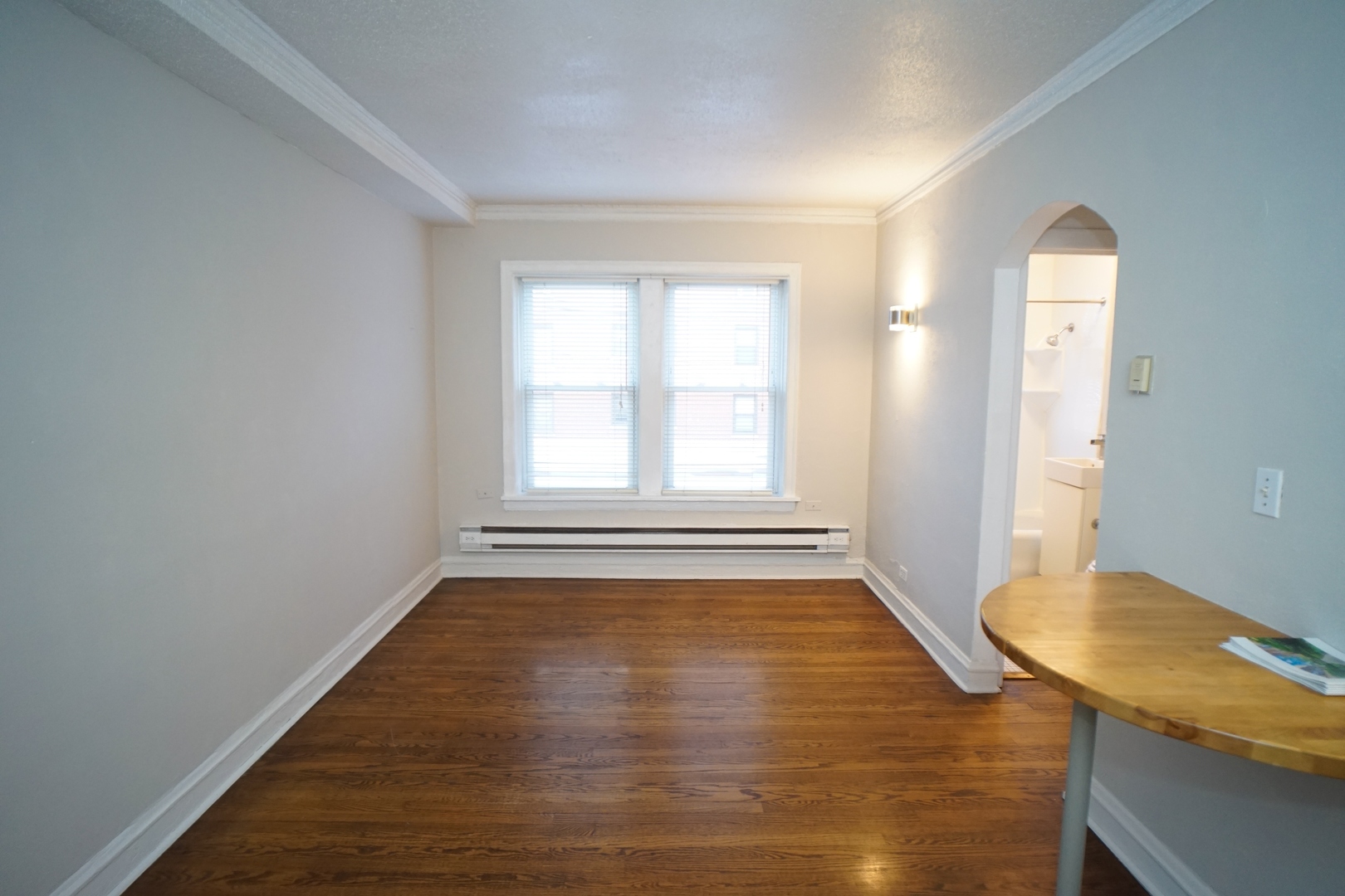 842 W Ainslie Street Unit: F1
