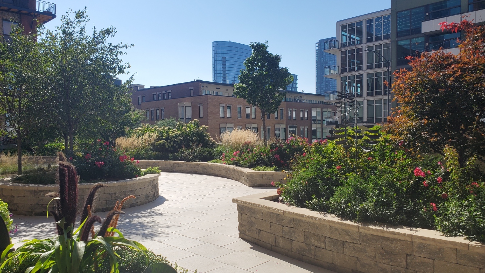 330 N Jefferson Street Unit: 805