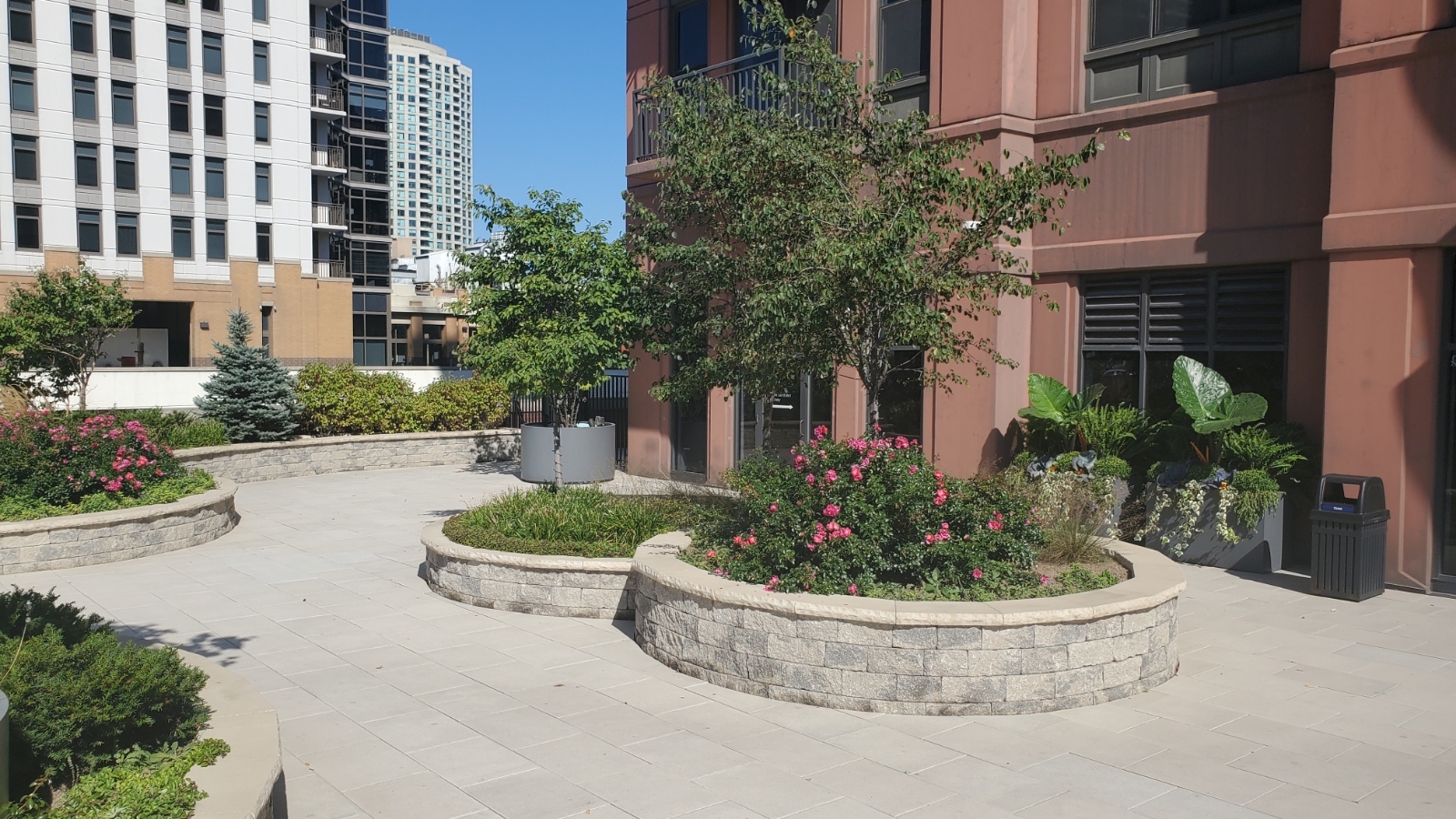 330 N Jefferson Street Unit: 805