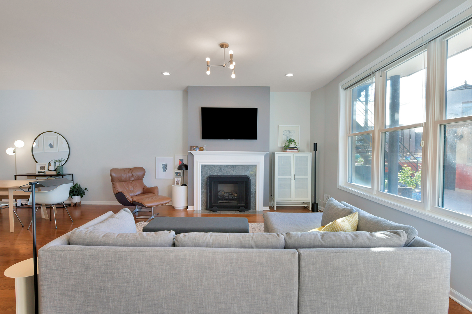 2840 N Lincoln Avenue Unit: C1