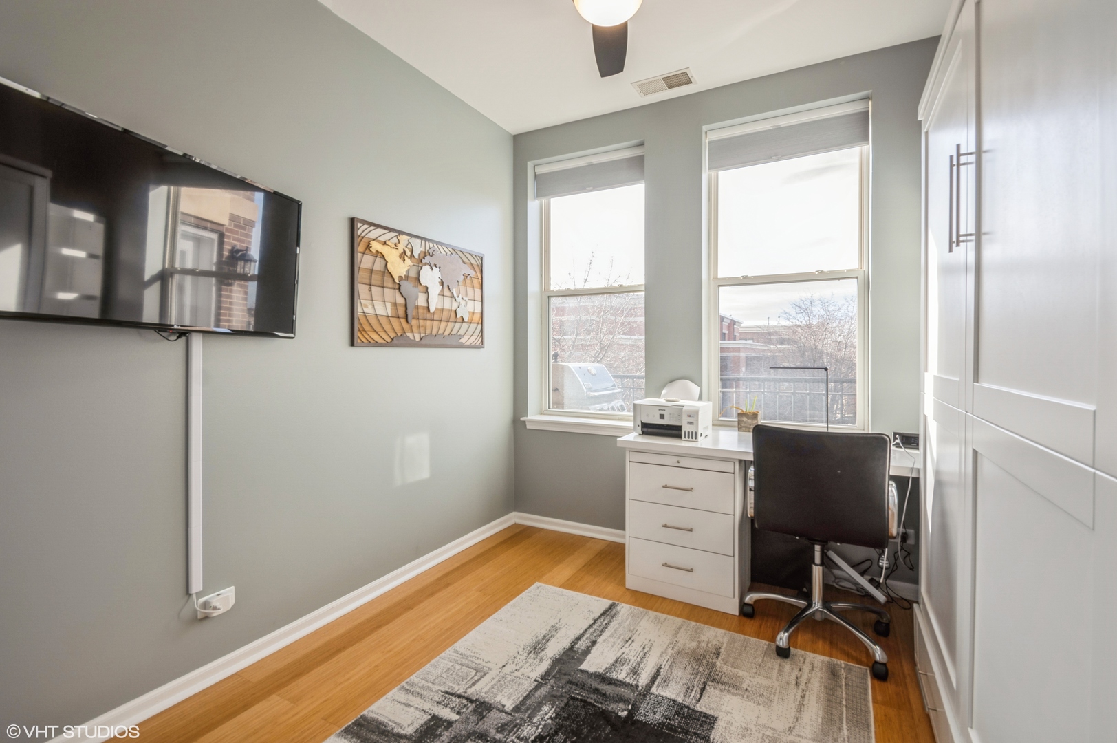 1245 N Orleans Street Unit: 904