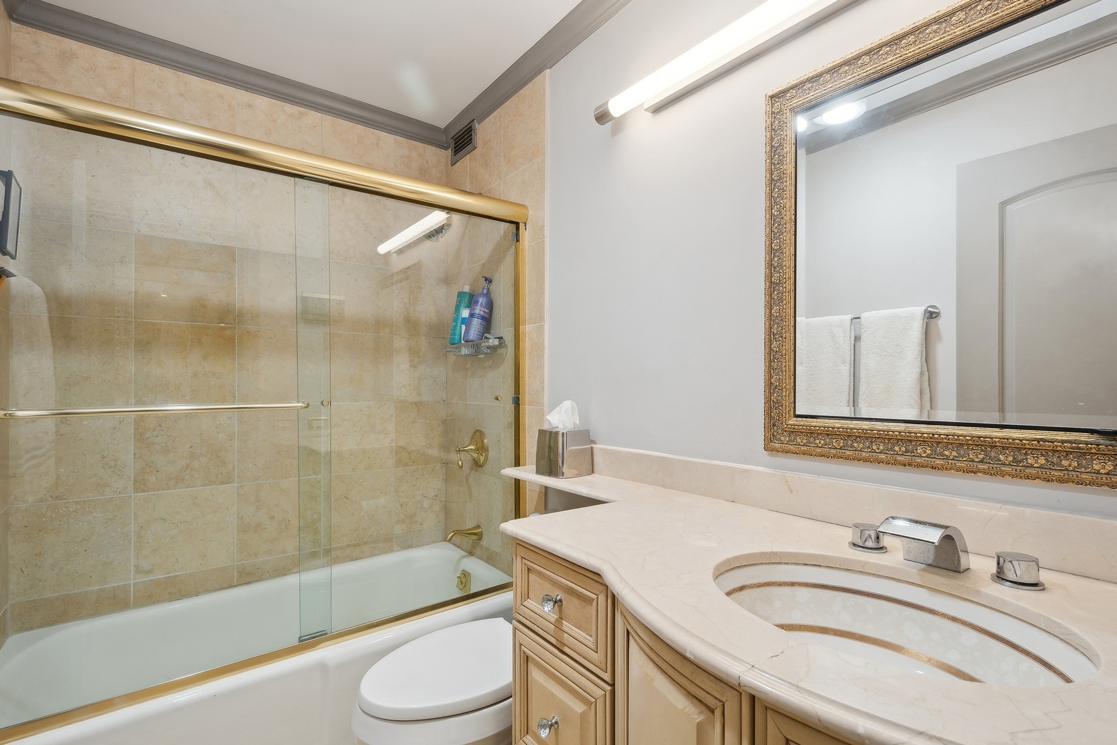 50 E Bellevue Place Unit: 901