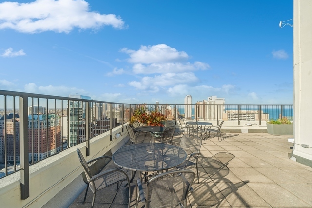 50 E Bellevue Place Unit: 901