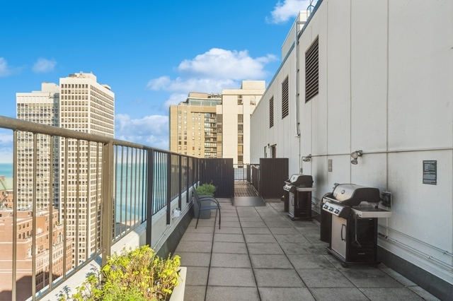 50 E Bellevue Place Unit: 901