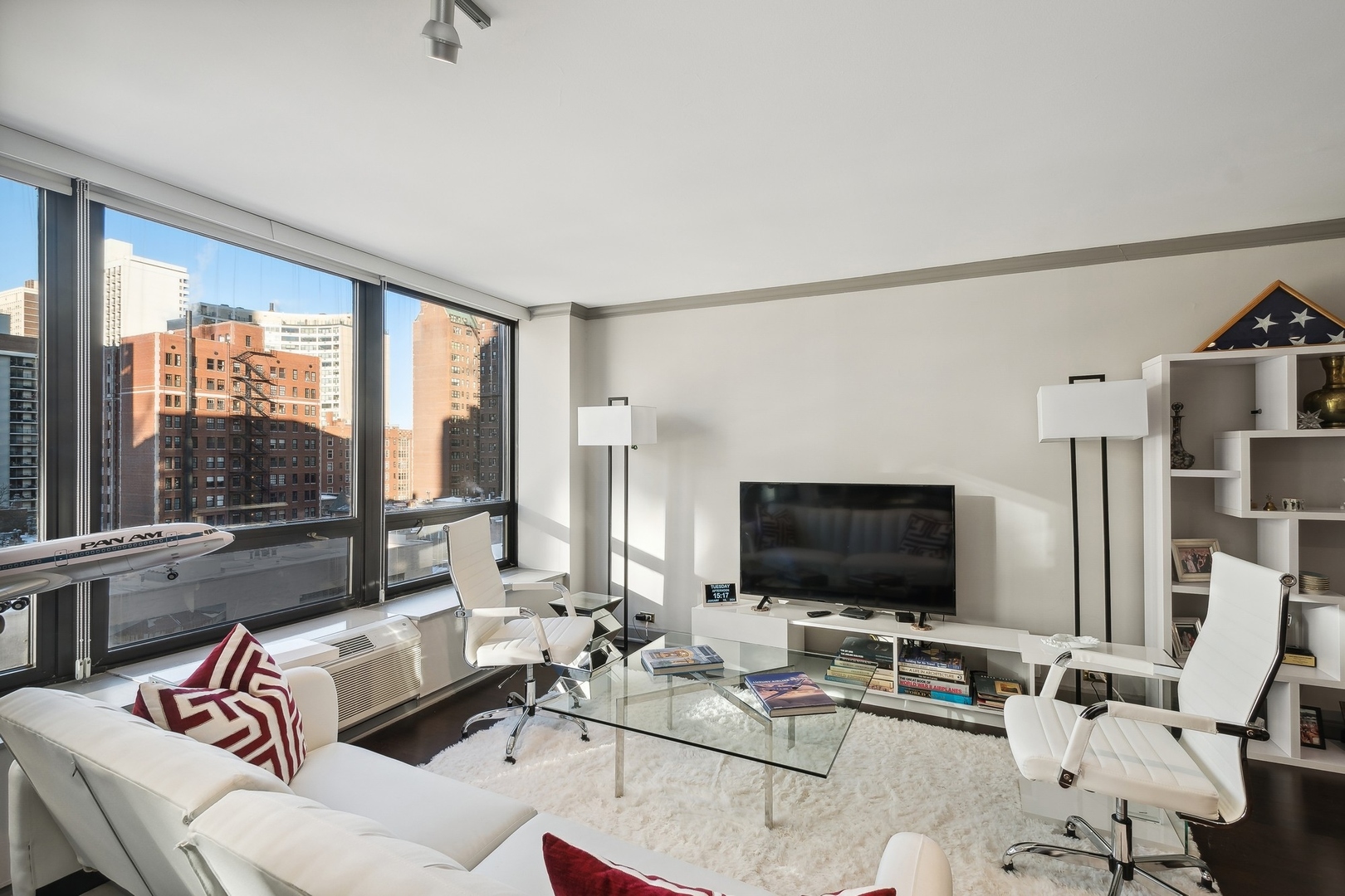 50 E Bellevue Place Unit: 901