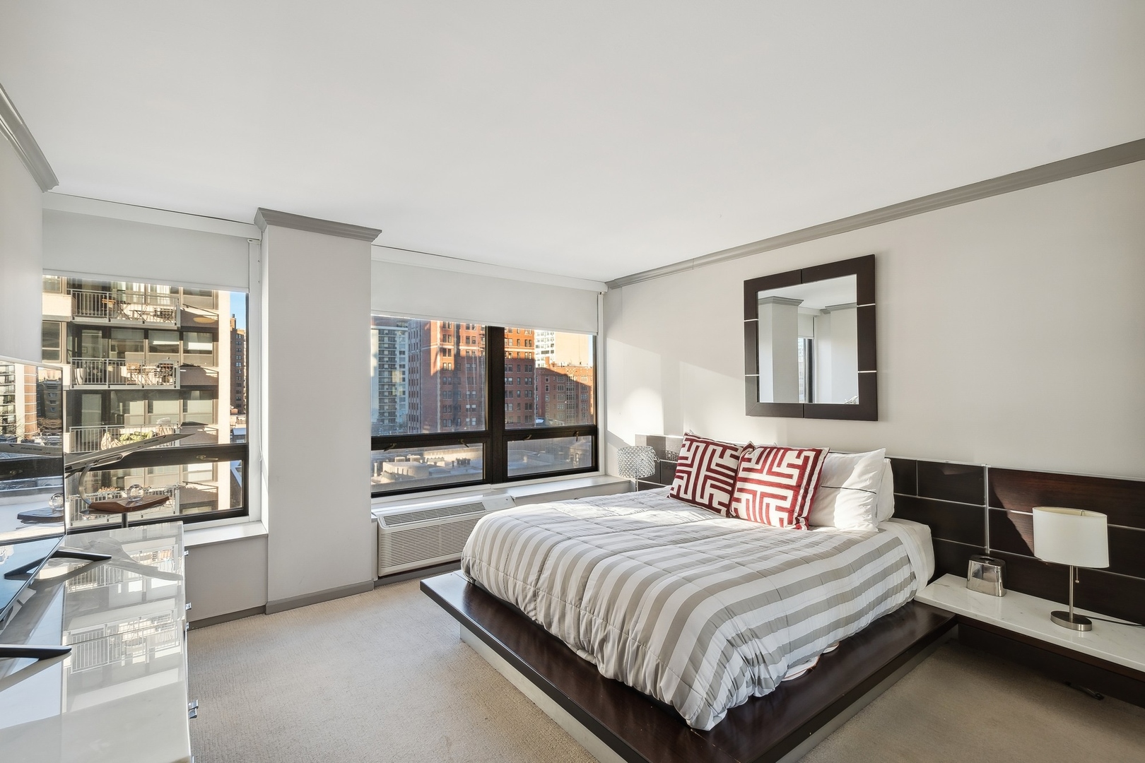 50 E Bellevue Place Unit: 901